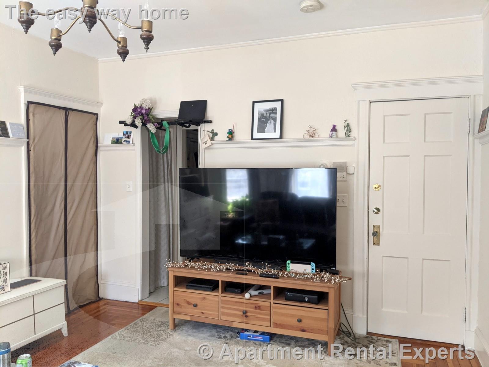 200 Powderhouse Blvd, Teele Square