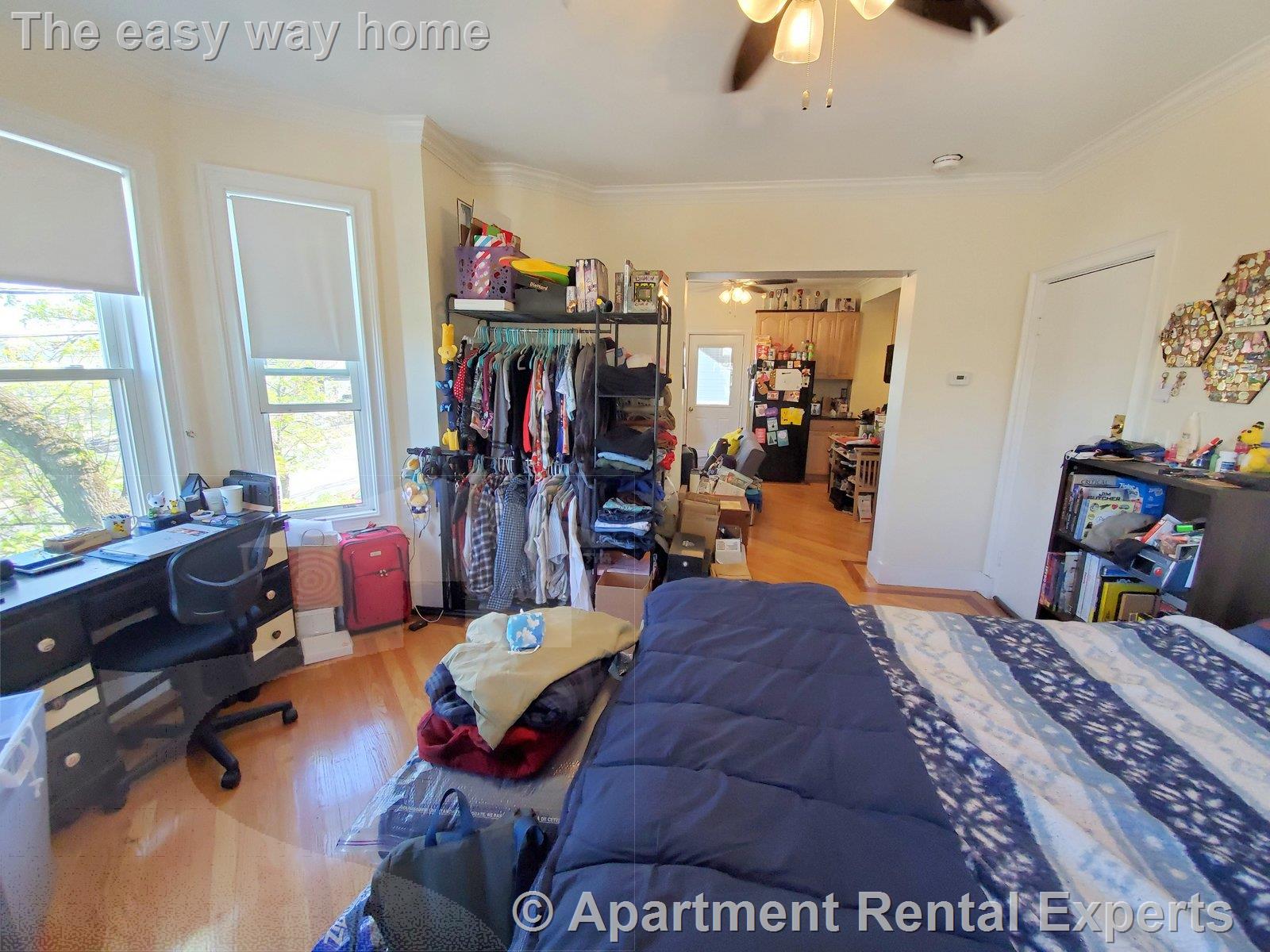 56 Otis St, Winter Hill