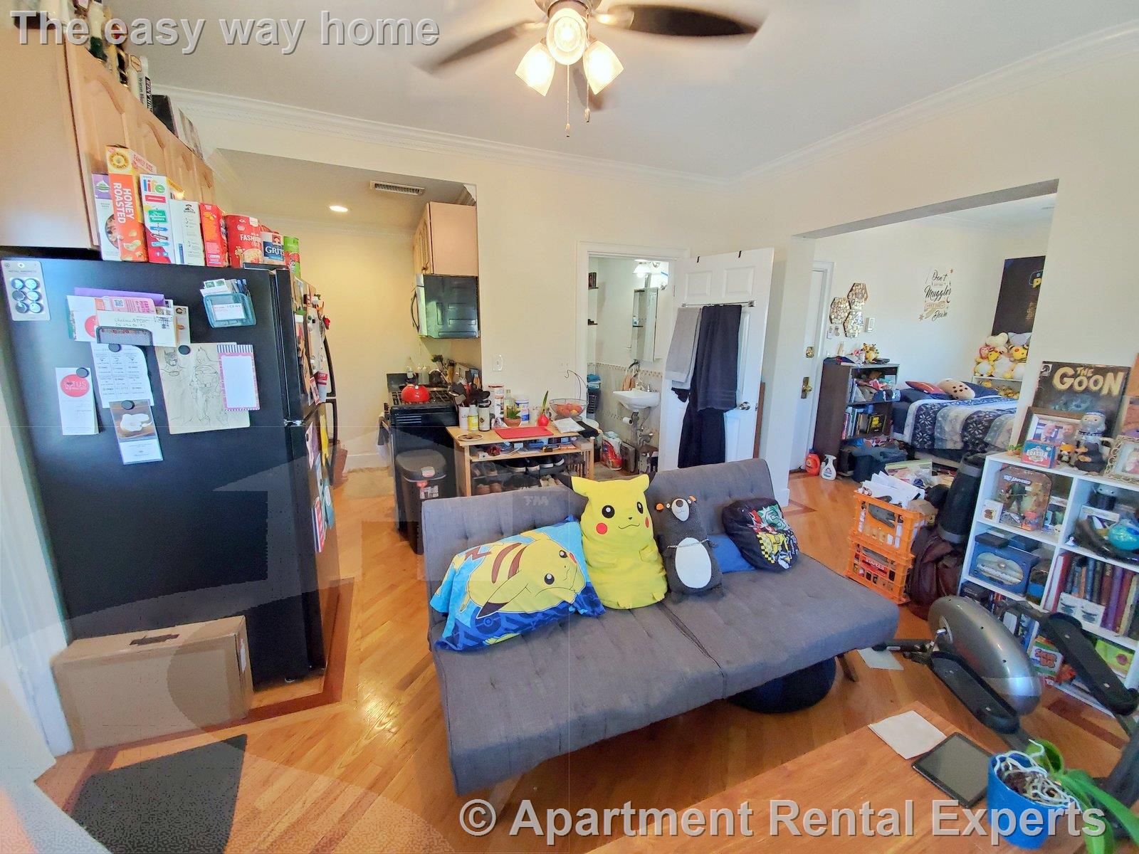 56 Otis St, Winter Hill