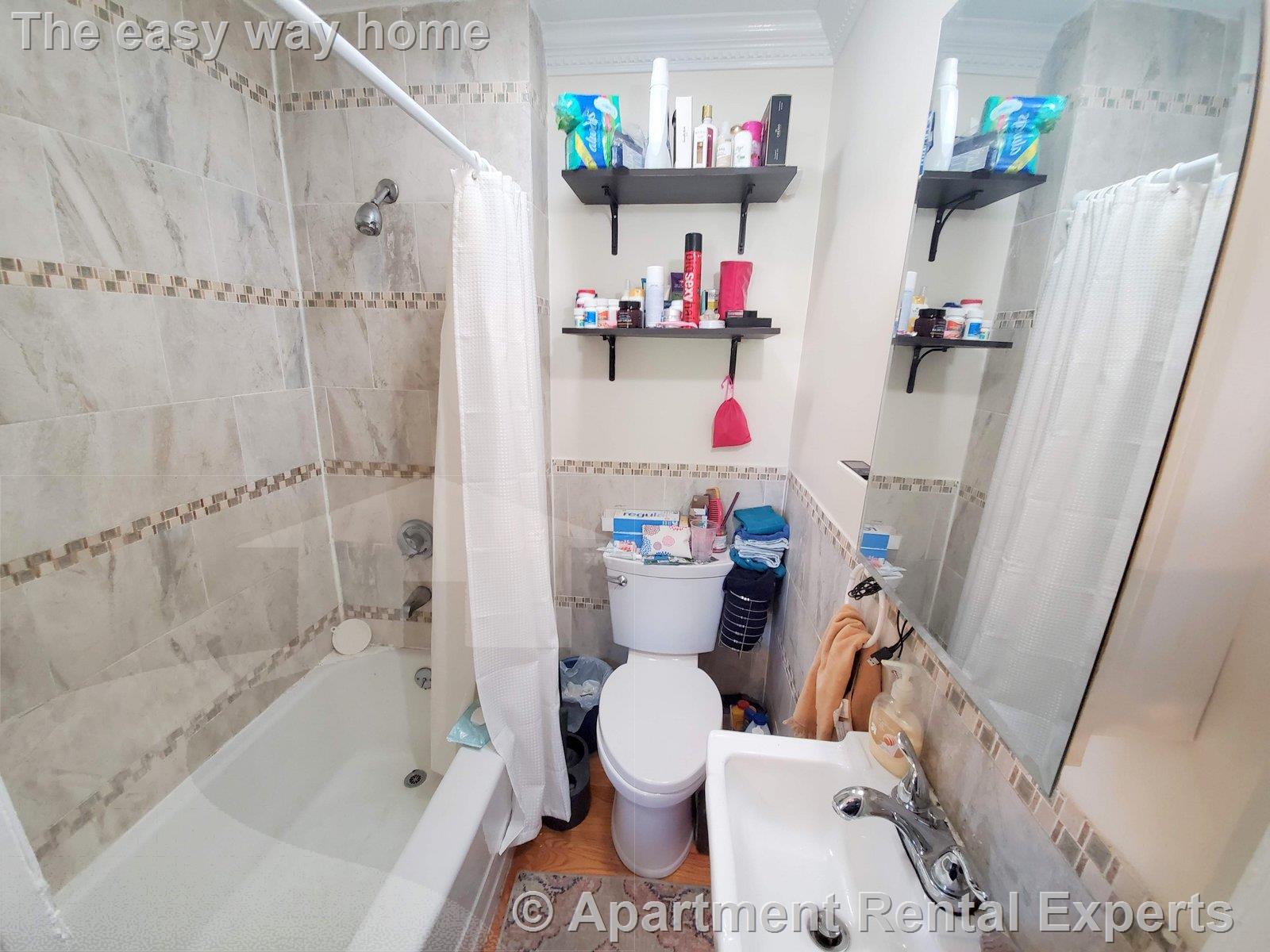 56 Otis St, Winter Hill