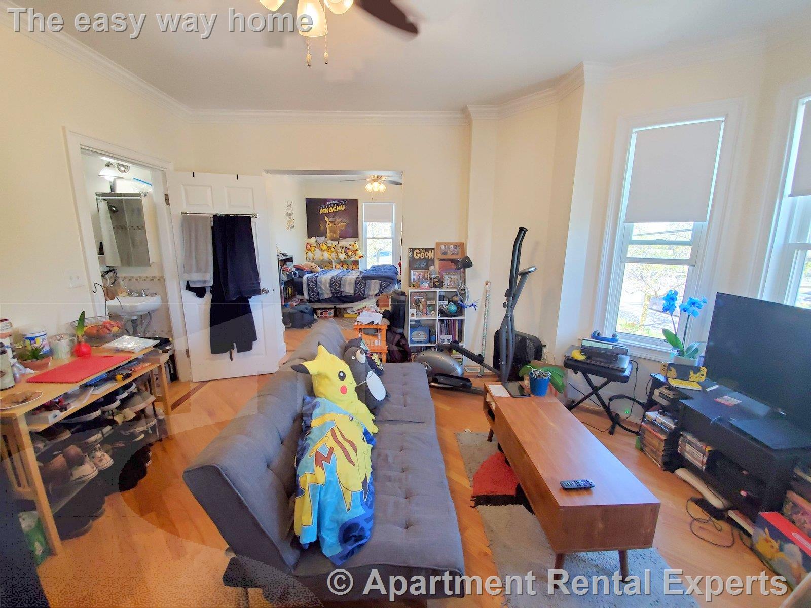 56 Otis St, Winter Hill