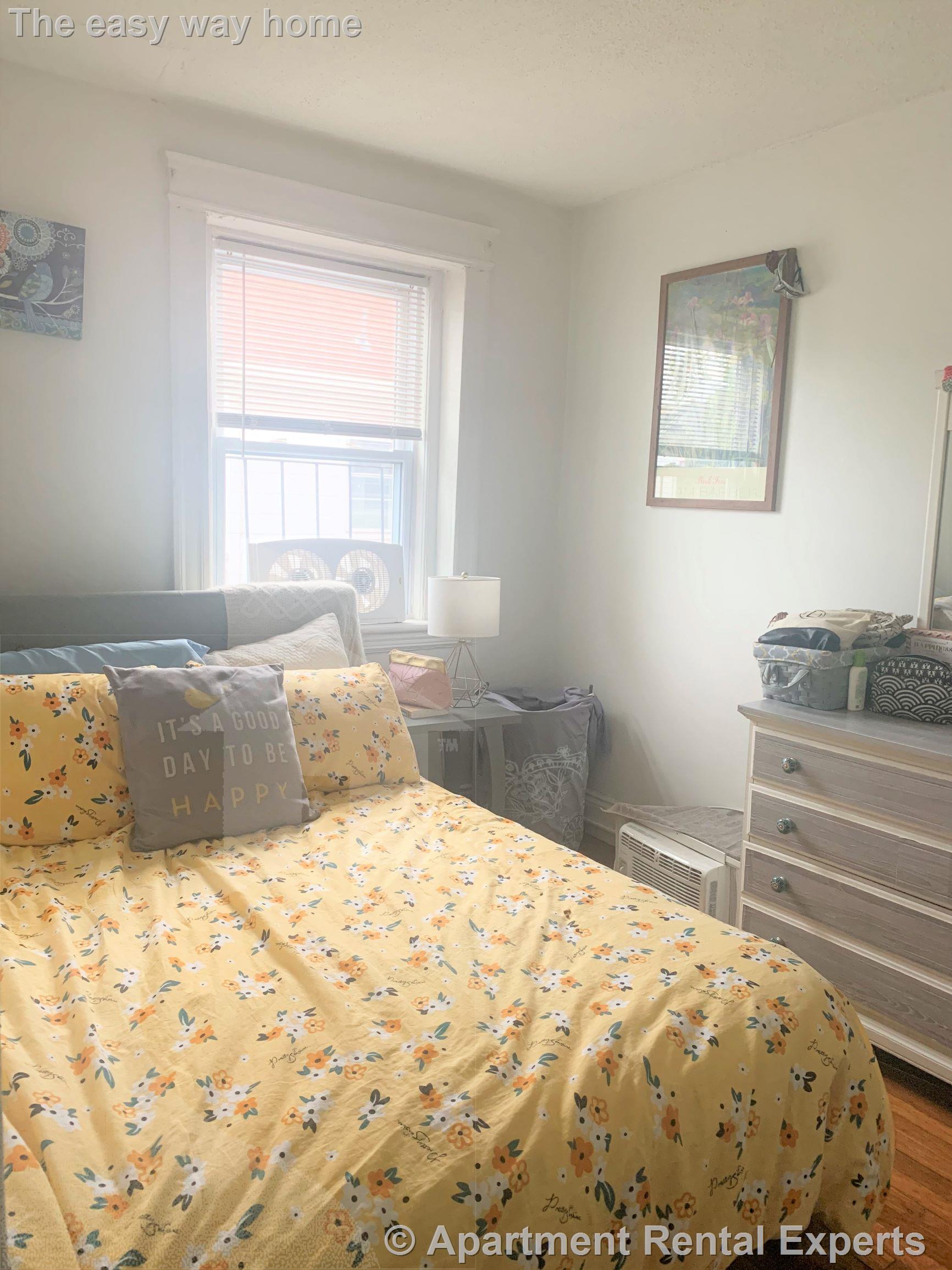 107 Summer St, Malden Center