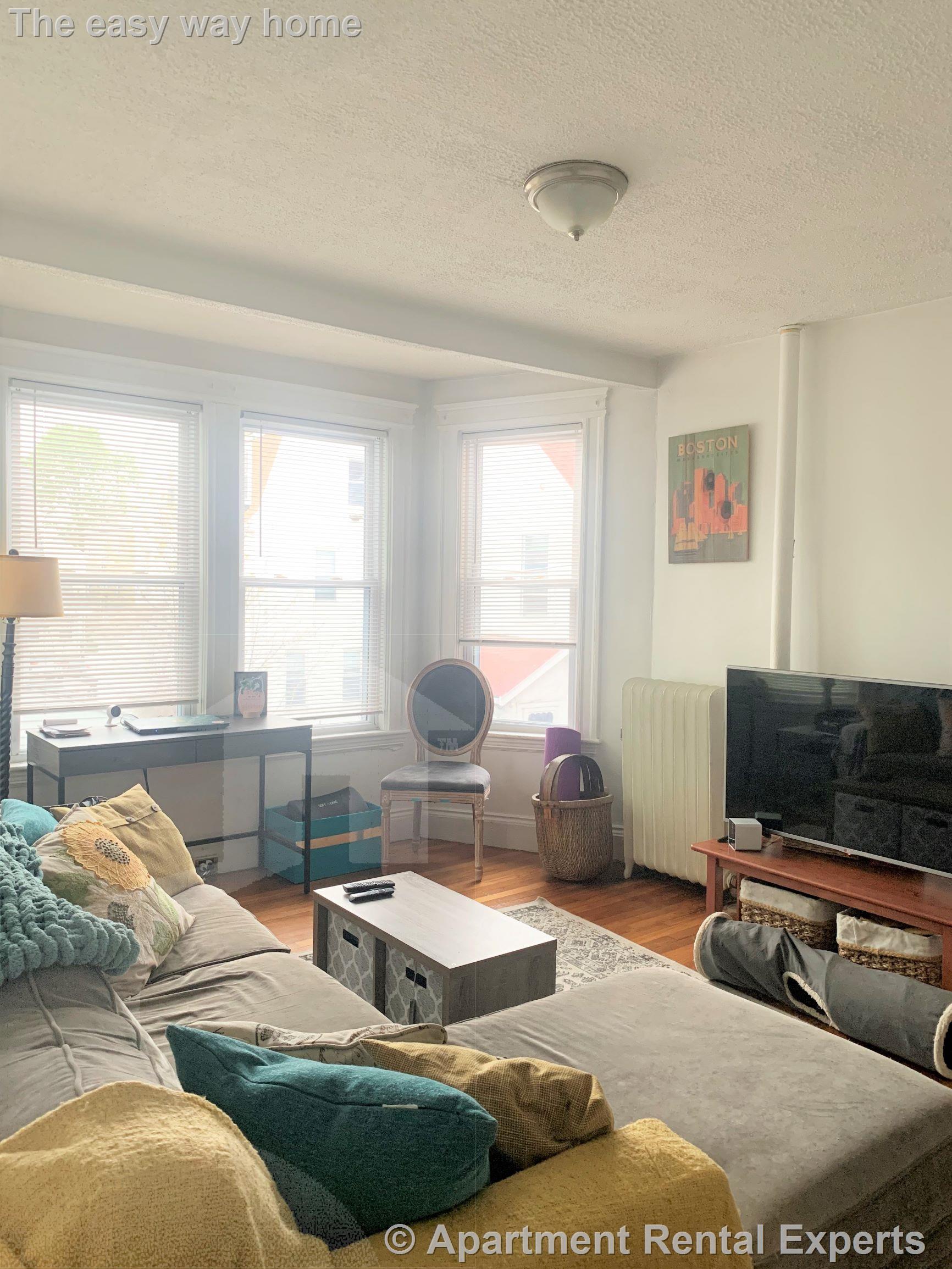 107 Summer St, Malden Center