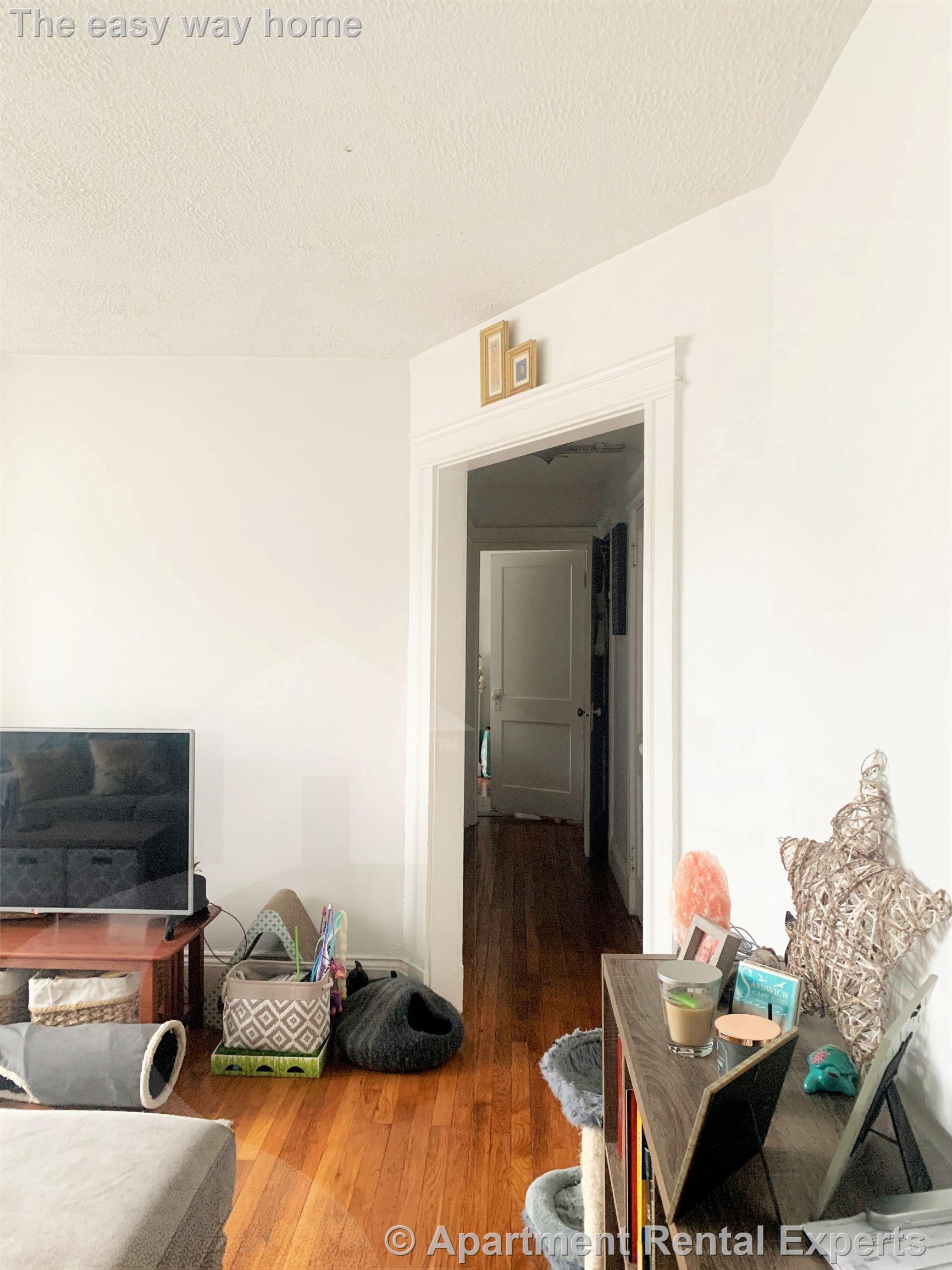 107 Summer St, Malden Center