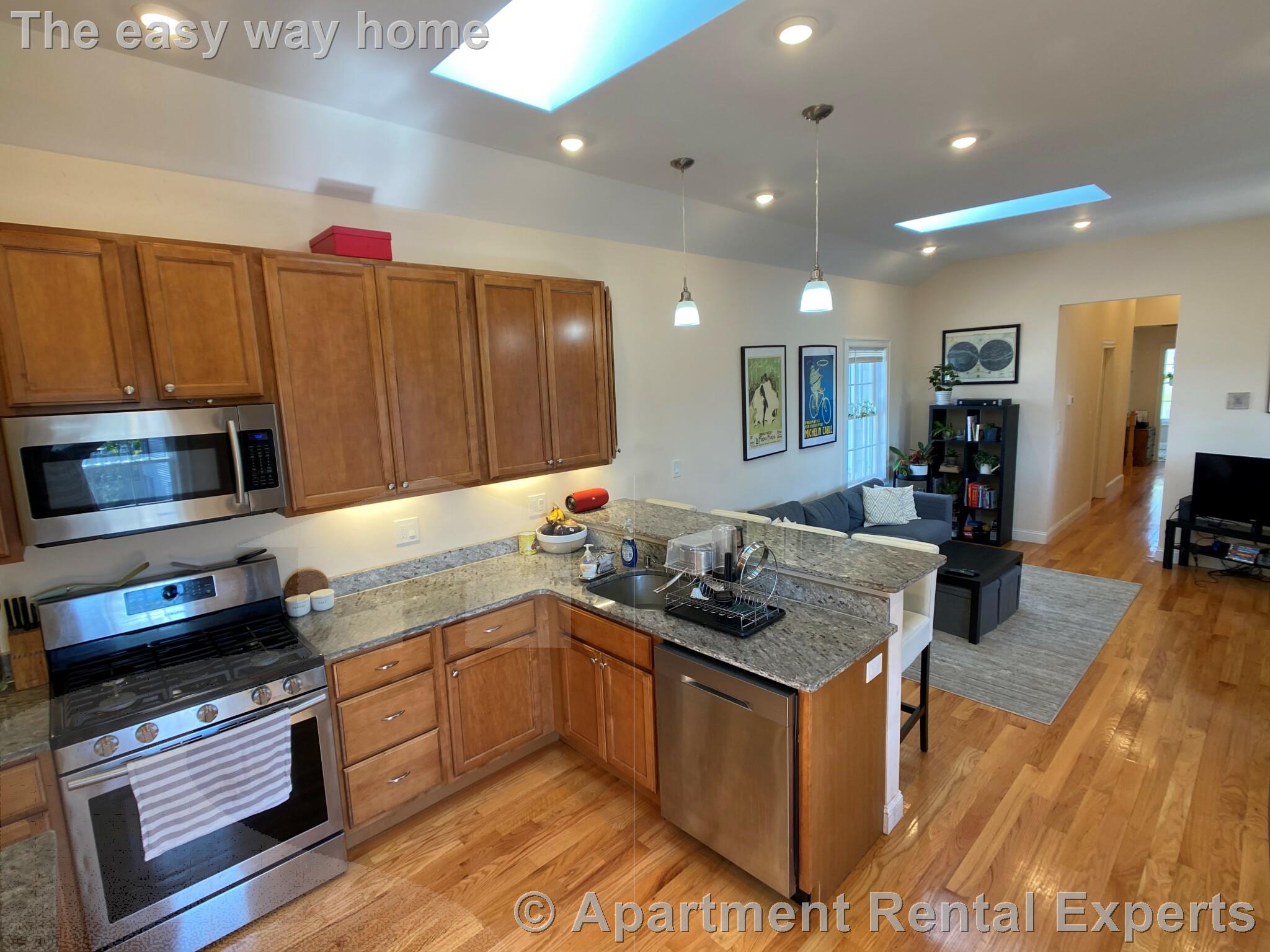 14 Flint St, East Somerville