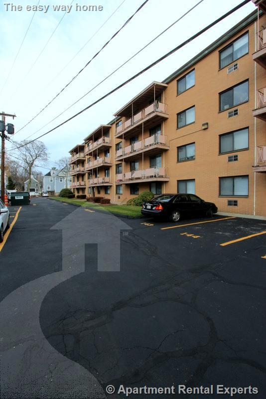 134 Summer St, Malden Center