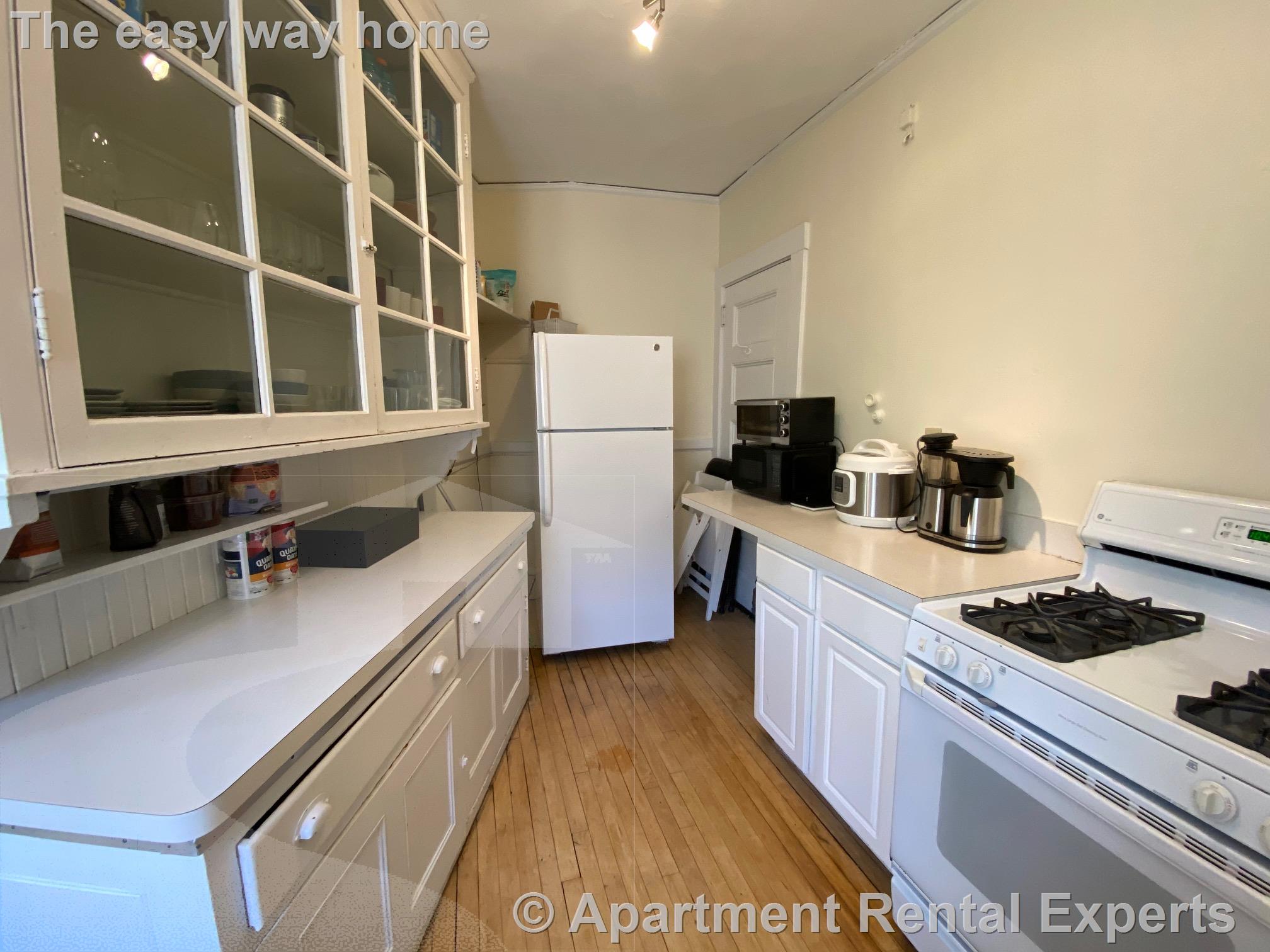 84 Prescott St, Harvard Square