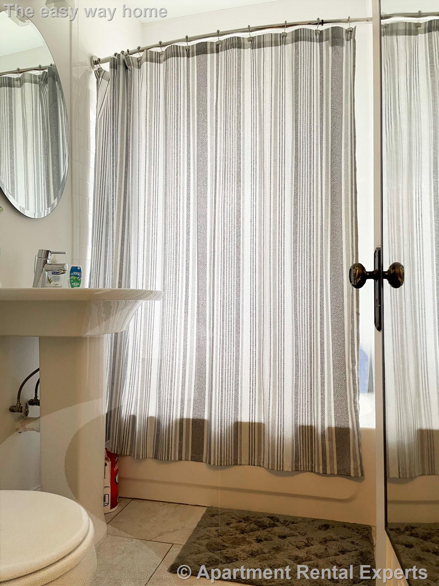 172 Maple St, Malden Center