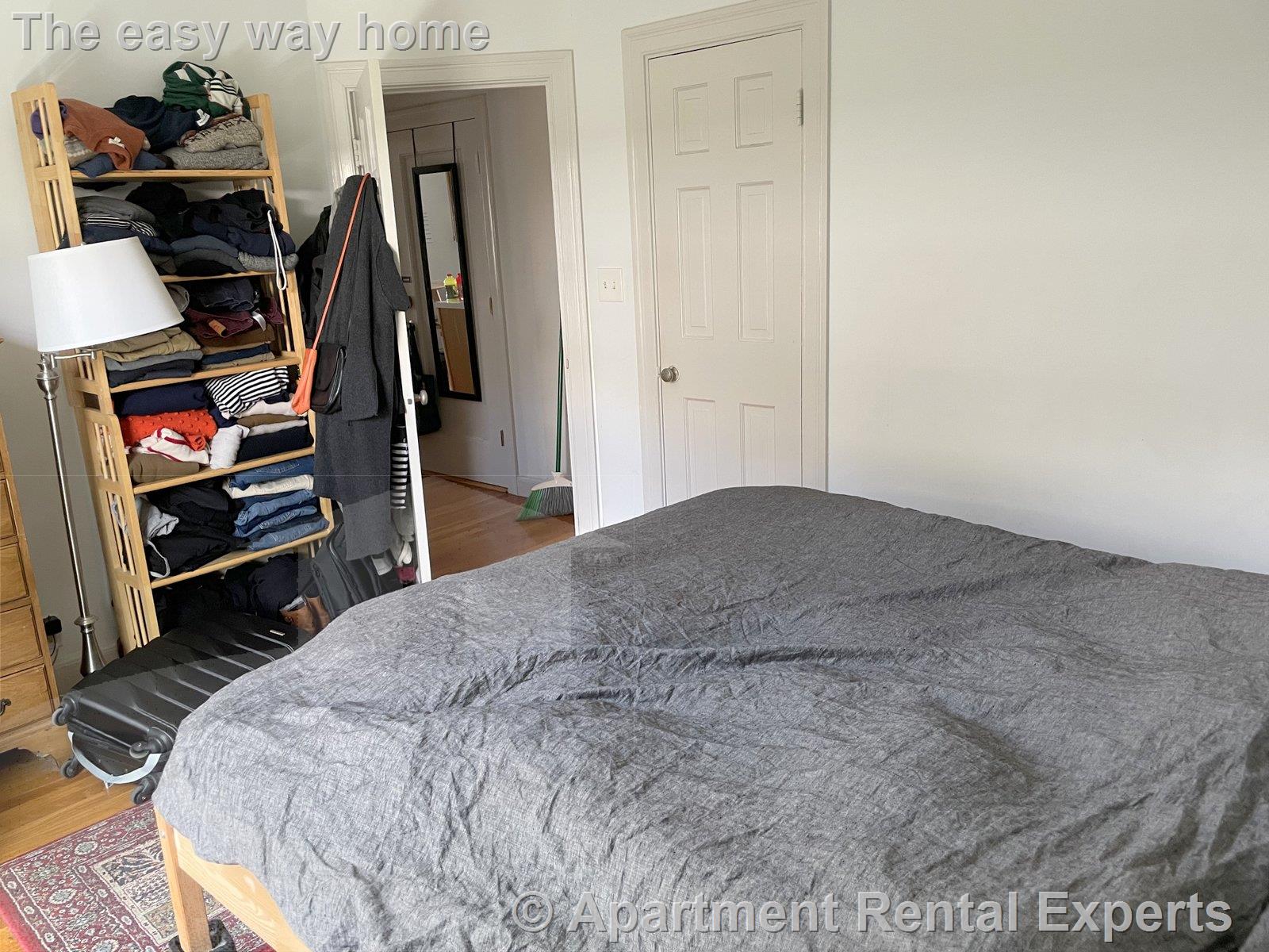 2 Garden Ct, Porter Square