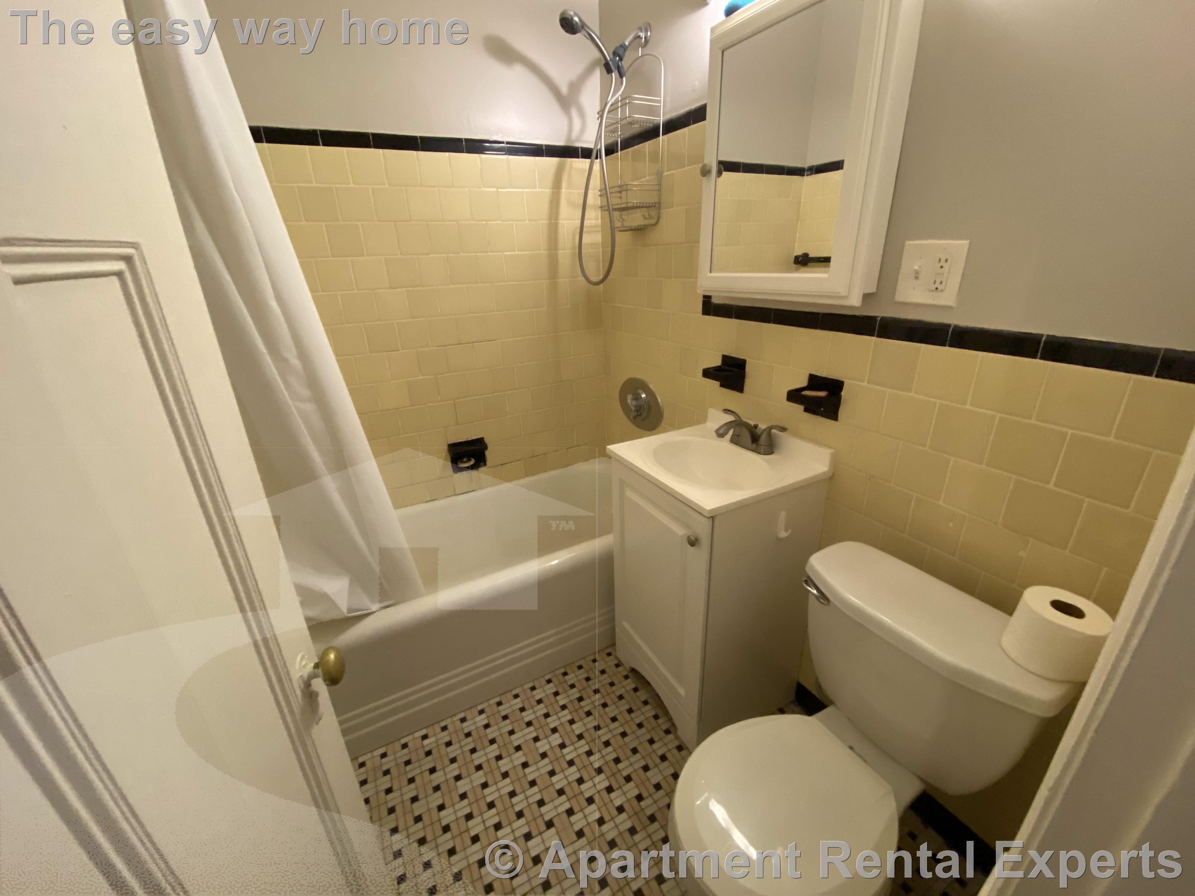 9 Sewall Ave, Coolidge Corner