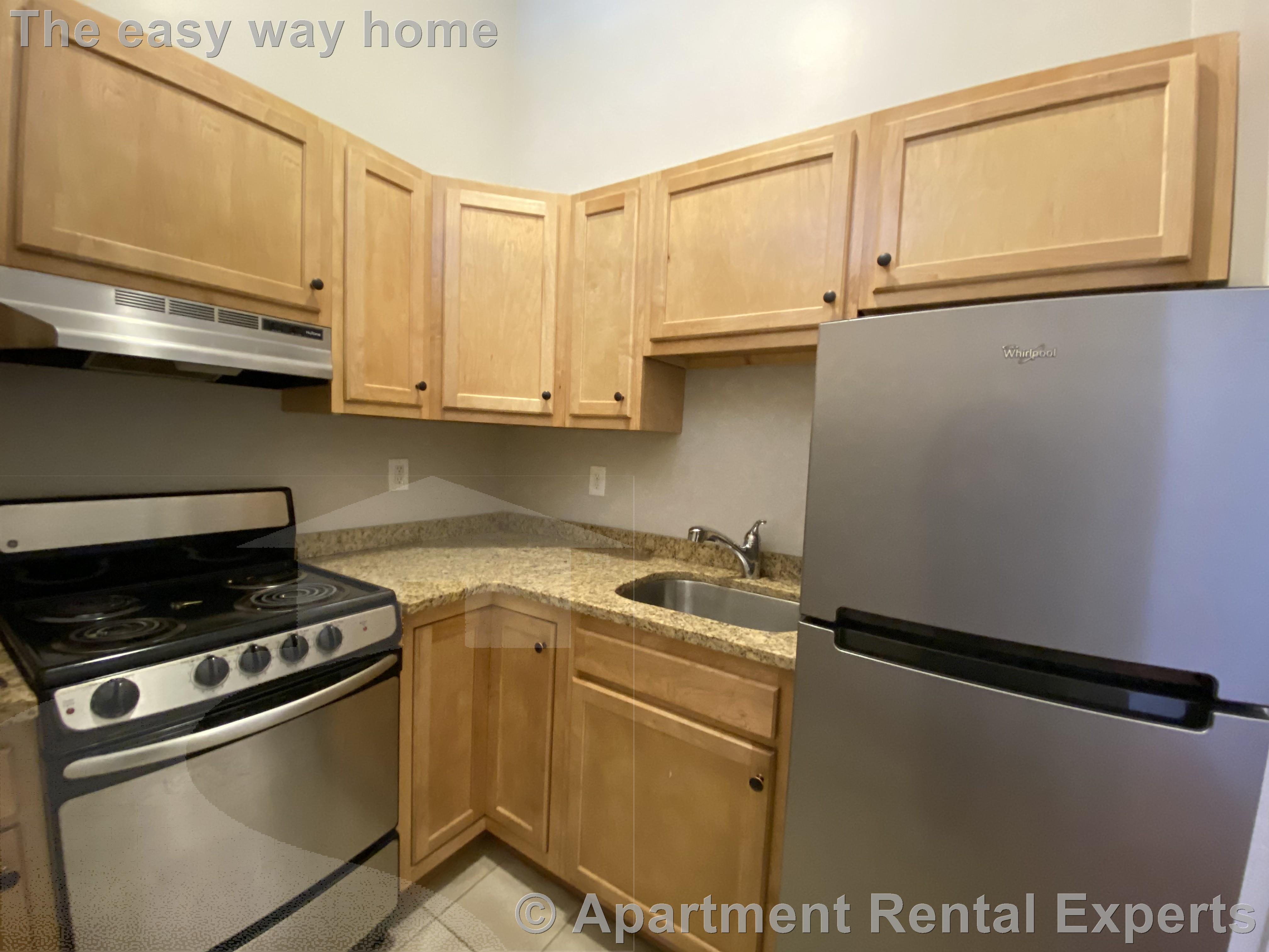 9 Sewall Ave, Coolidge Corner