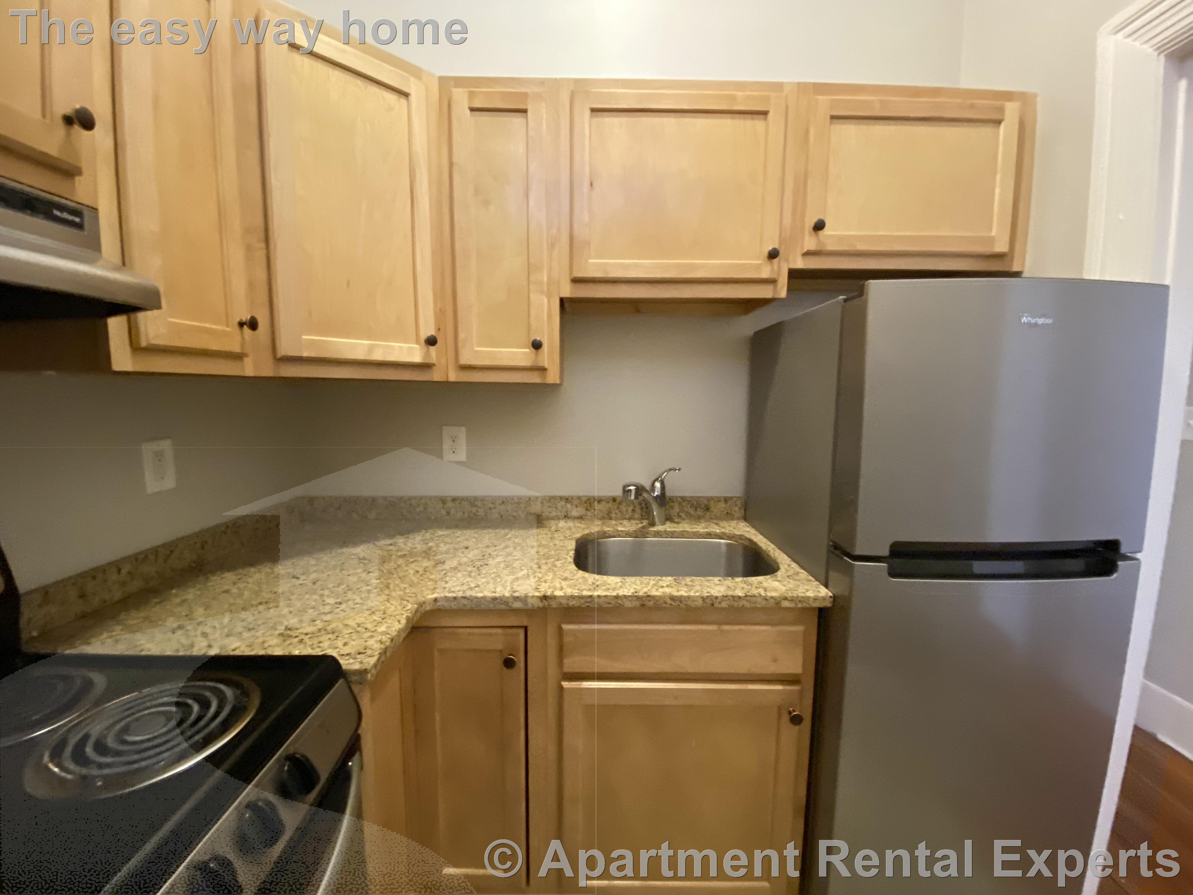 9 Sewall Ave, Coolidge Corner