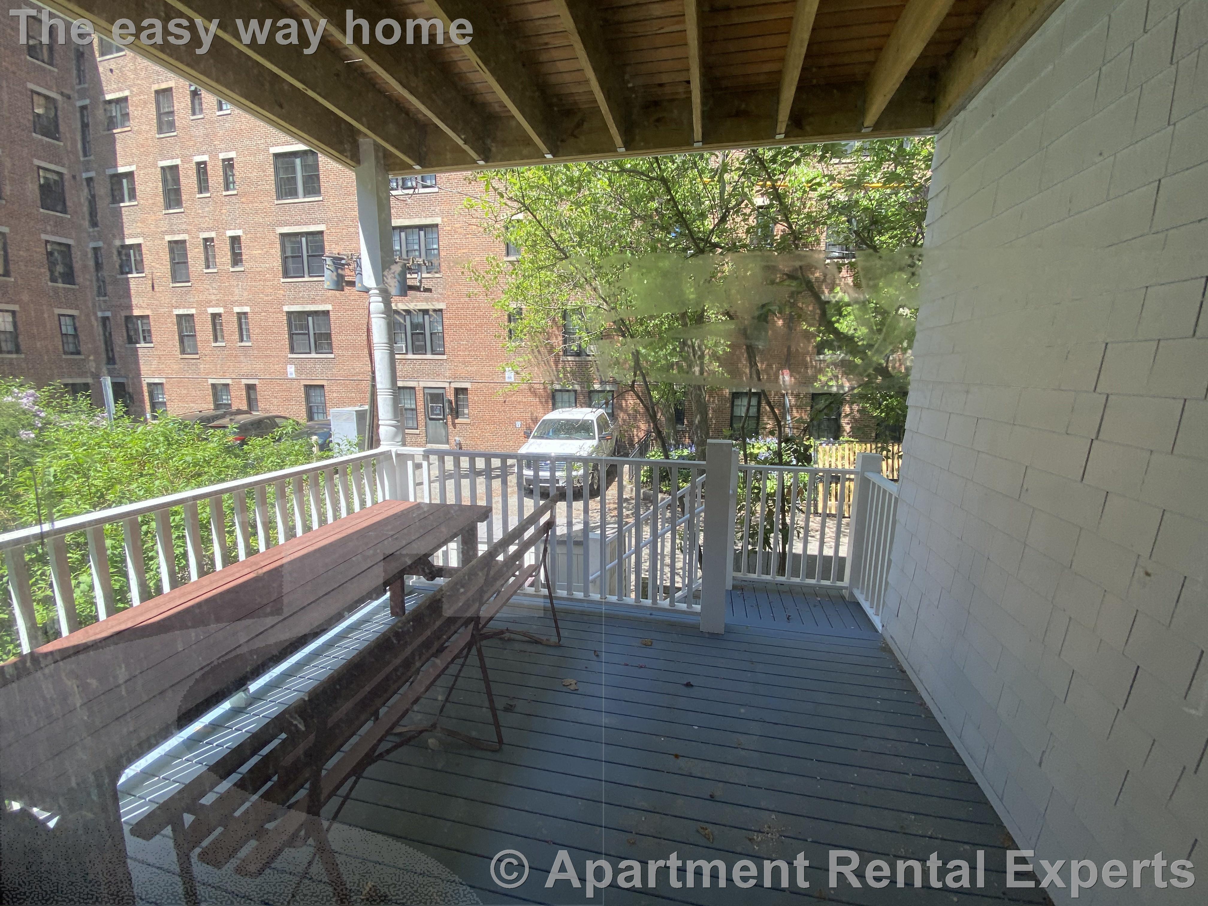 8 Chapman Pl, Harvard Square