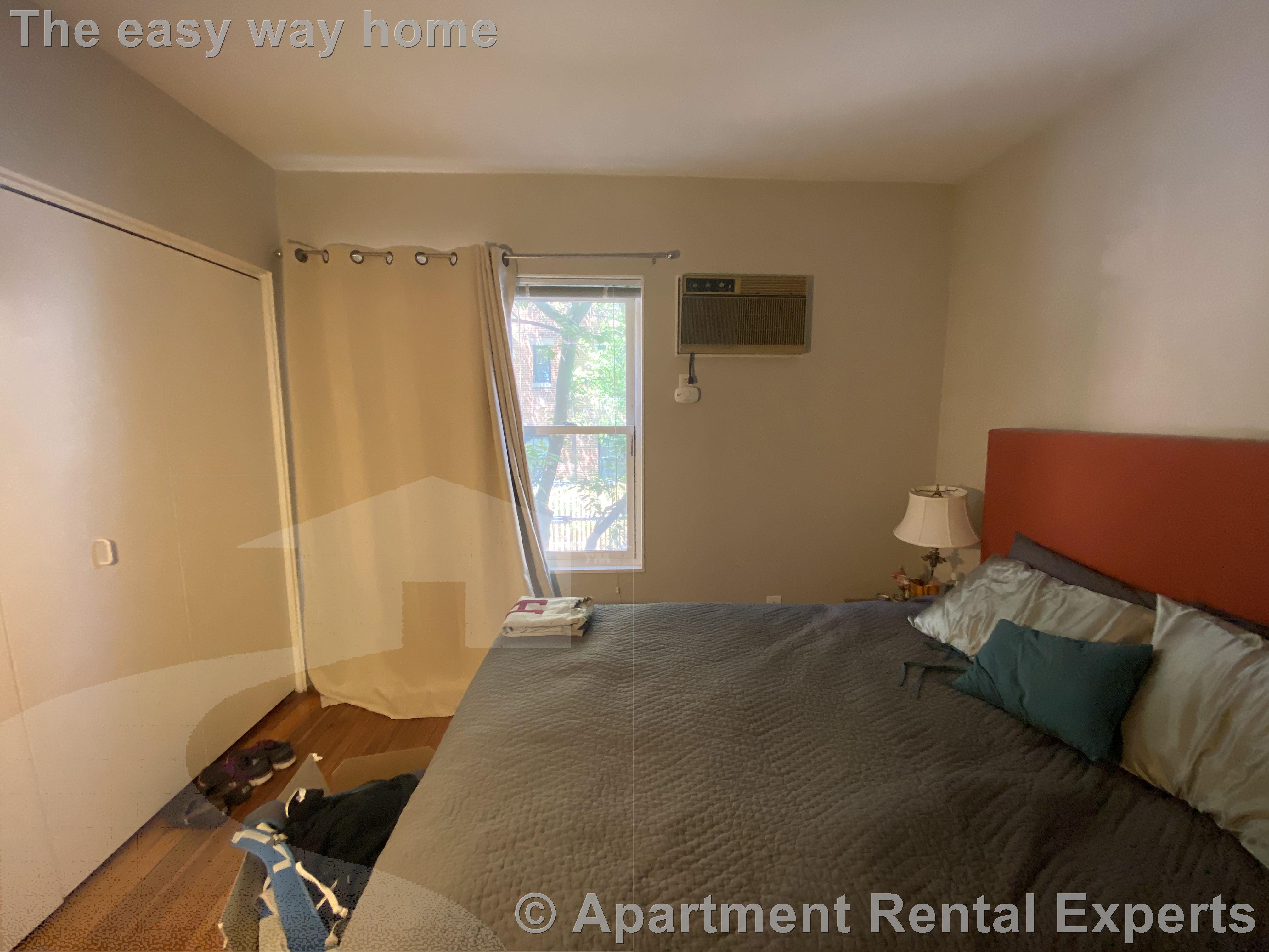 8 Chapman Pl, Harvard Square