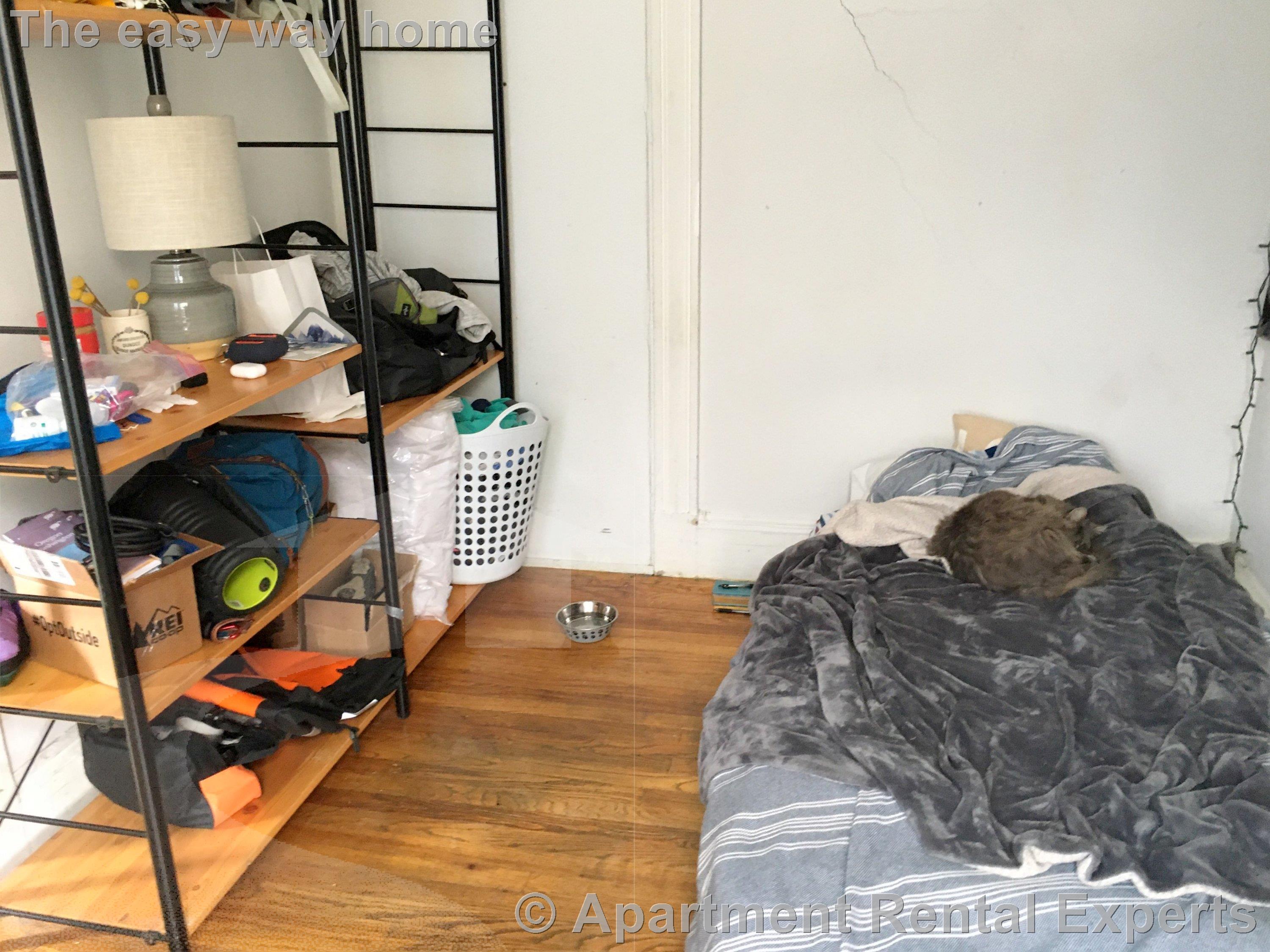 392 Washington St, Ward Two