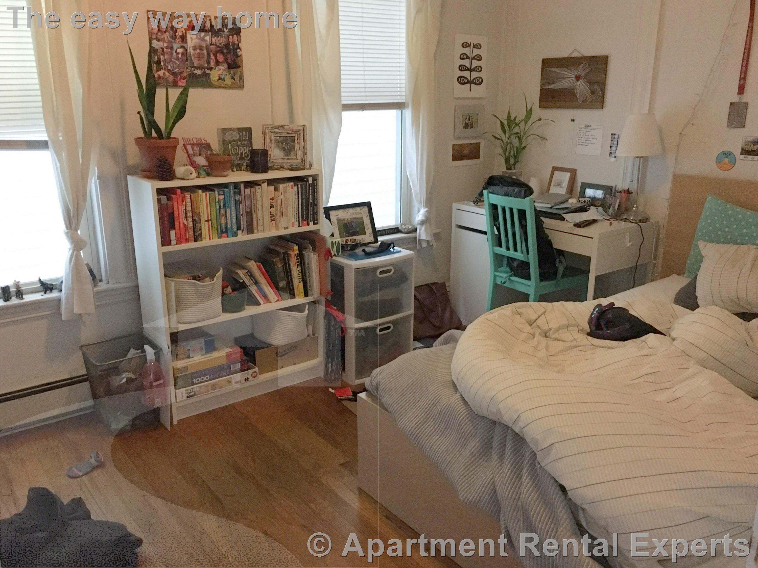 392 Washington St, Ward Two