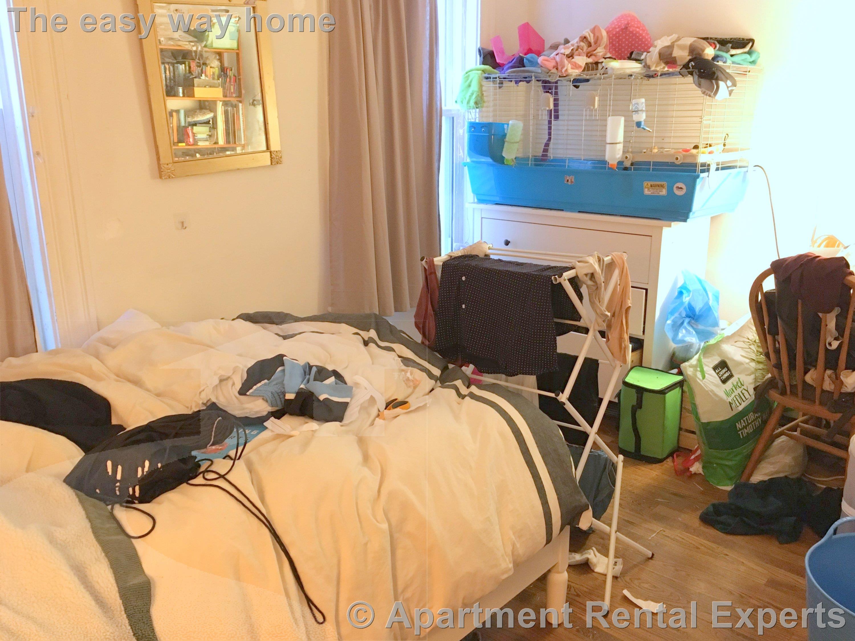 392 Washington St, Ward Two