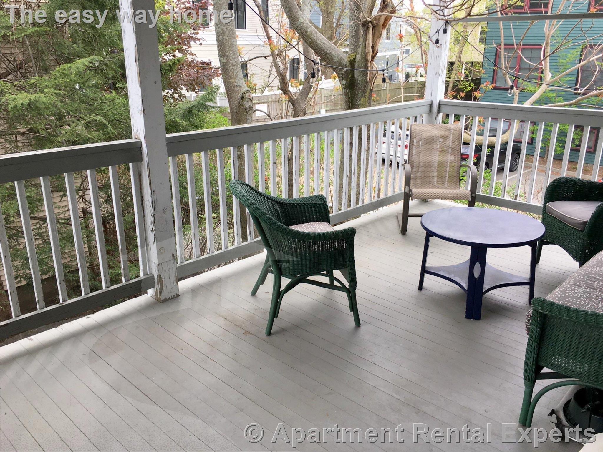 392 Washington St, Ward Two