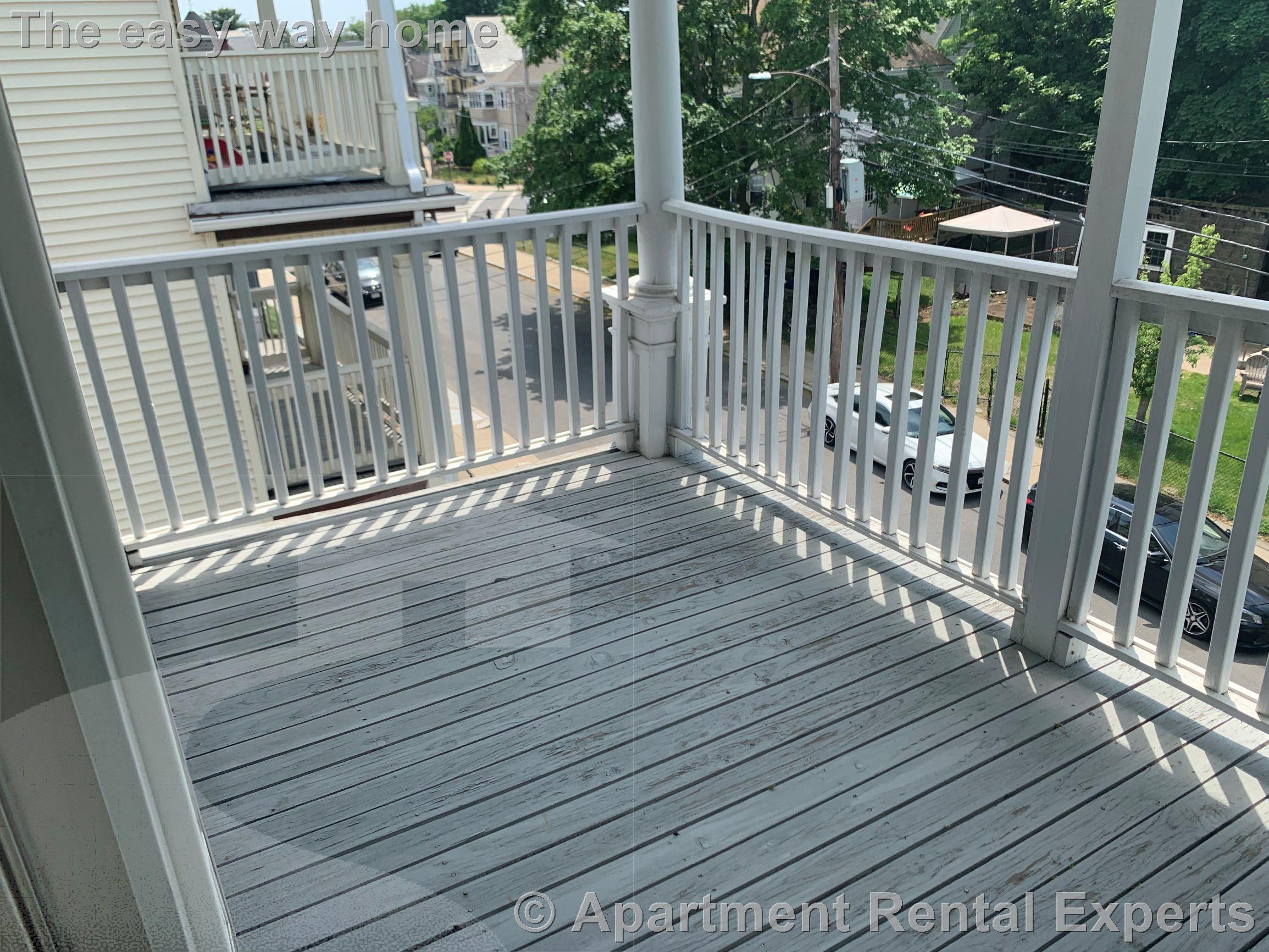 11 Myrick St, Allston