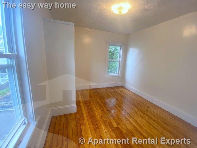 30 Burnside Ave, Porter Square