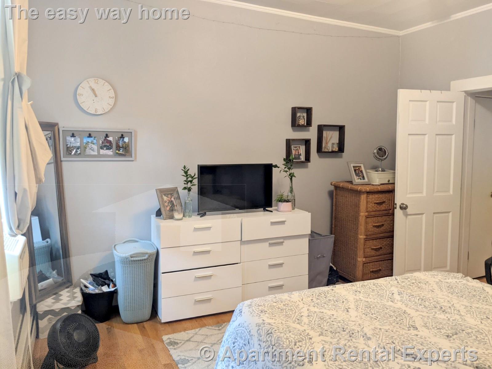 4 Evergreen Sq, Porter Square