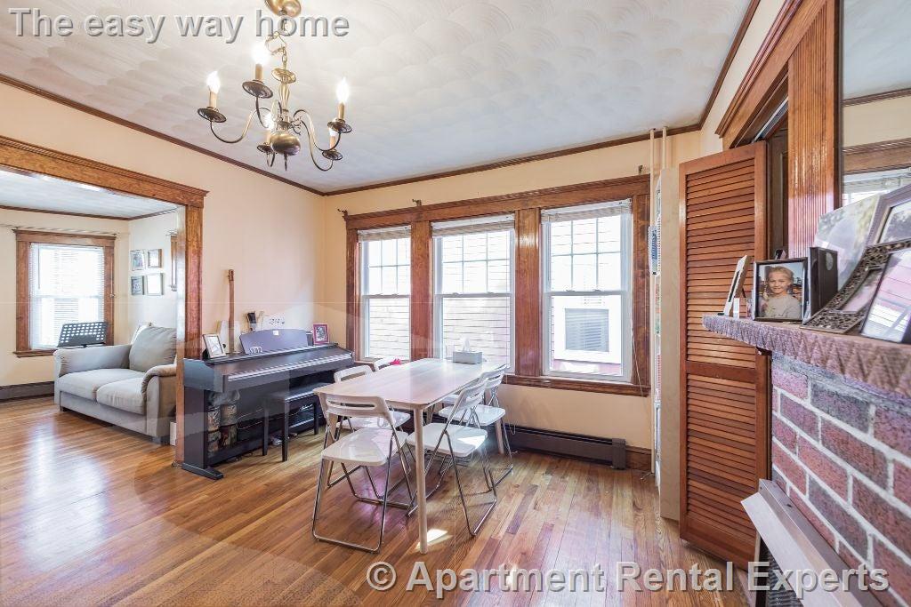 53 Sargent Ave, Winter Hill