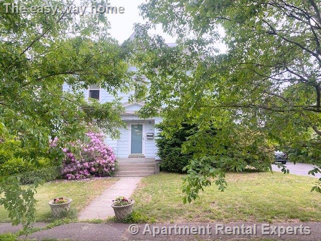 154 Hillside Ave, Arlington Heights