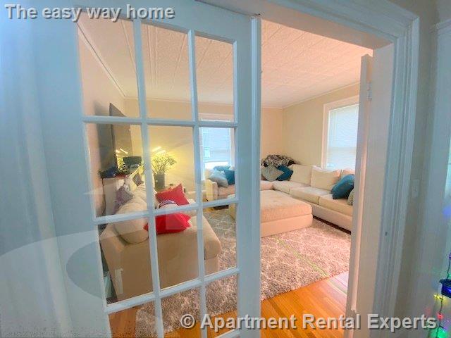 154 Hillside Ave, Arlington Heights