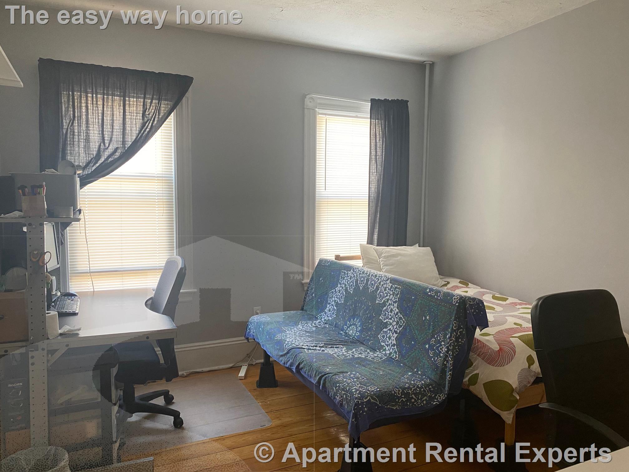 66 Elmwood St, Davis Square