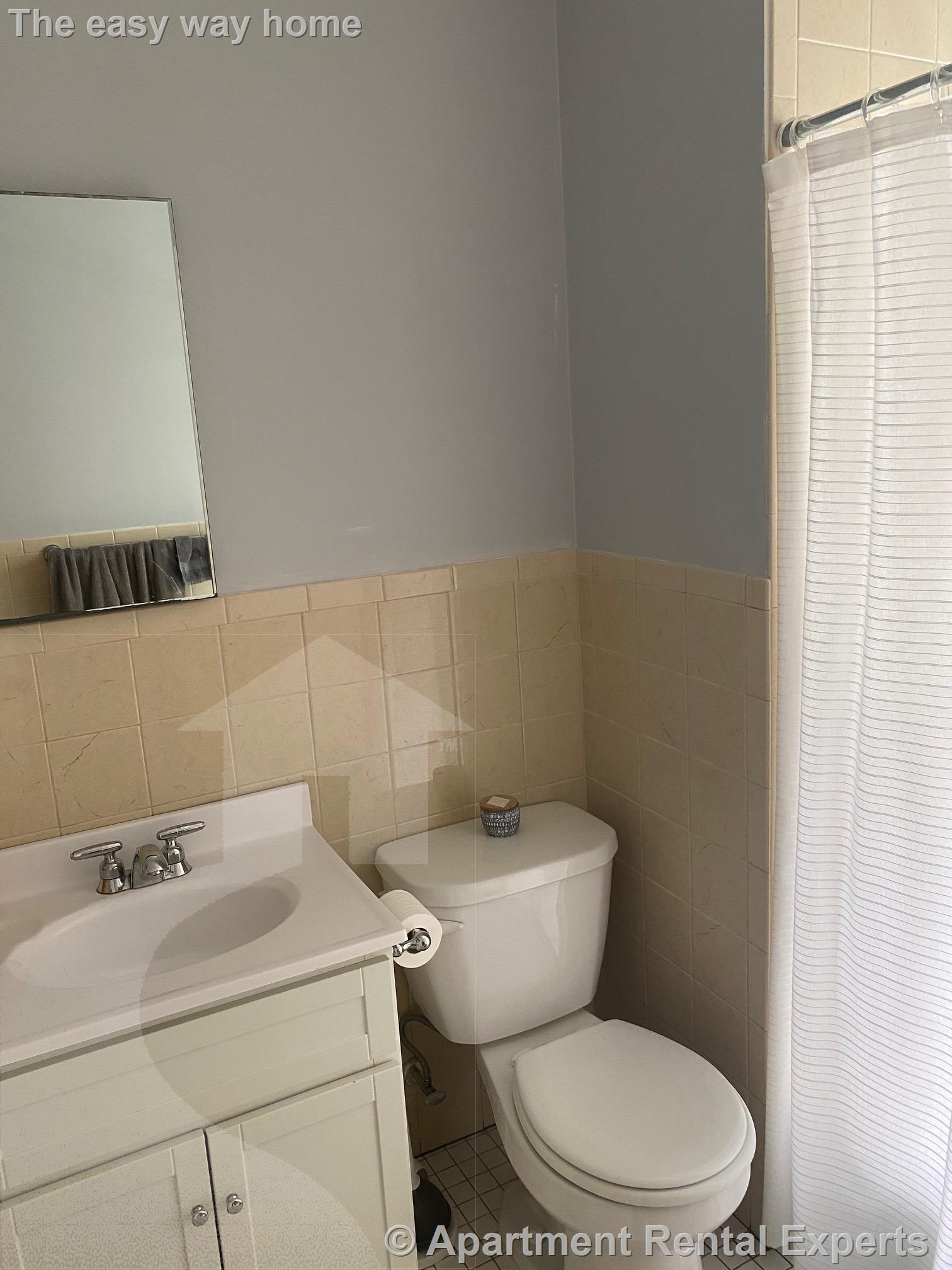 66 Elmwood St, Davis Square