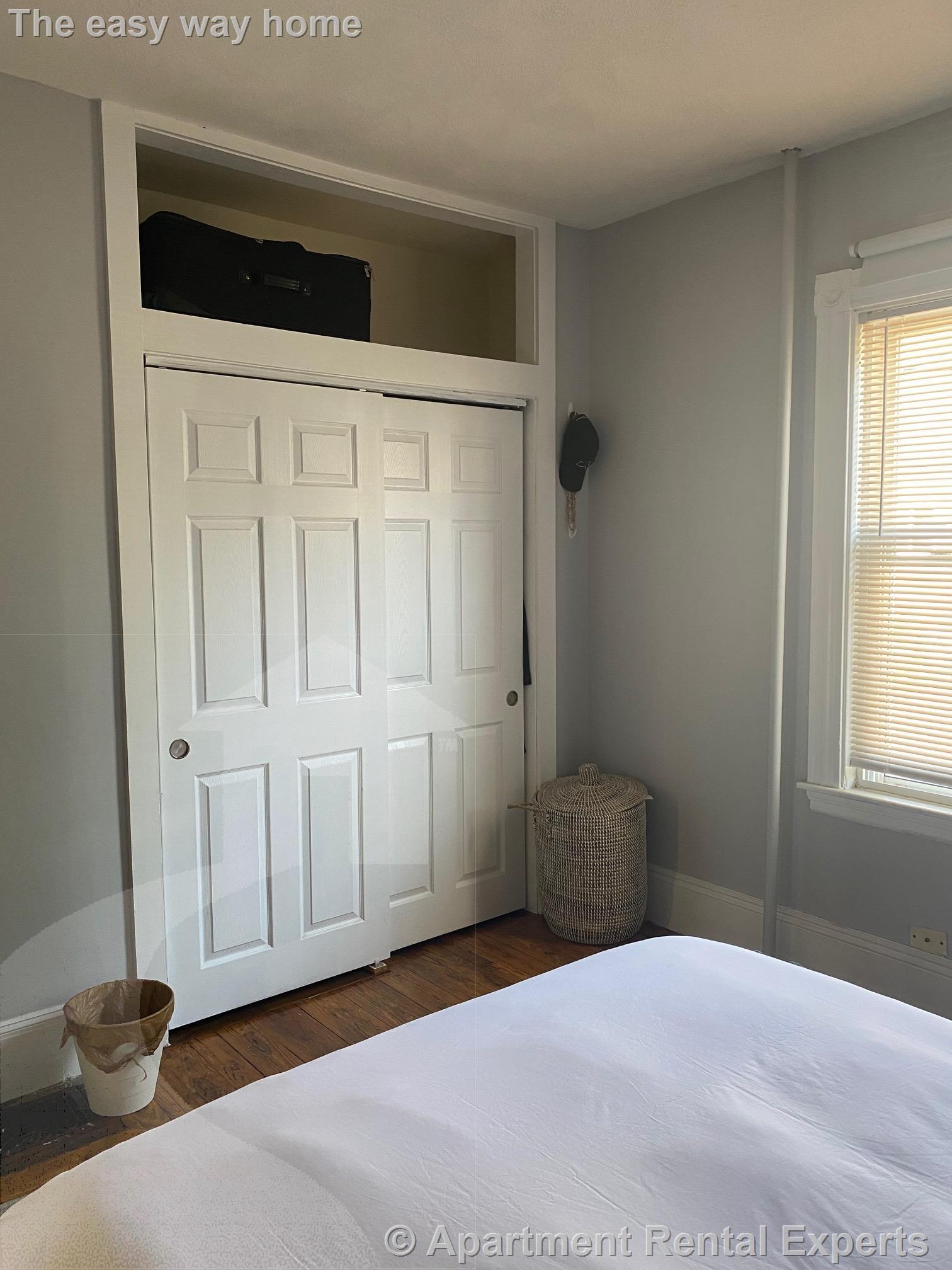 66 Elmwood St, Davis Square