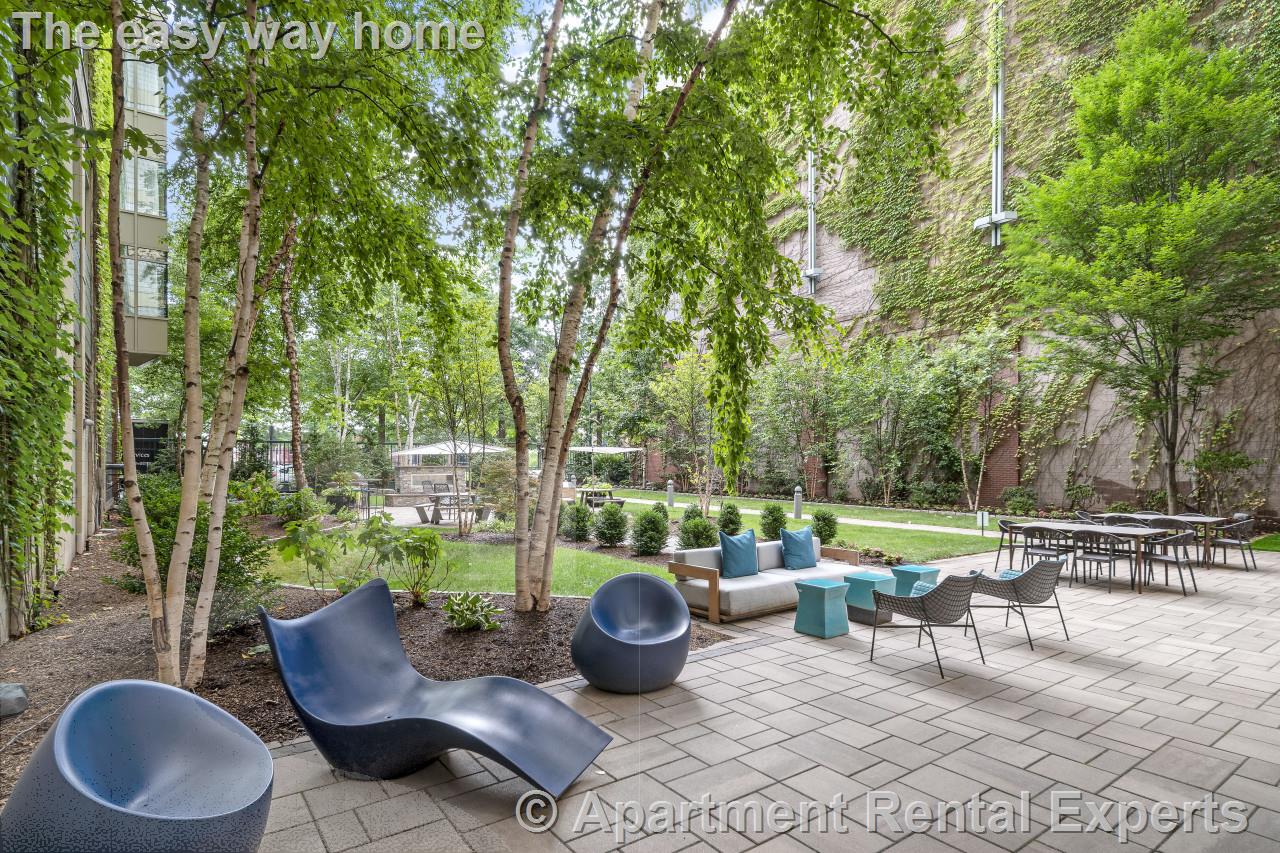 100 Landsdowne St, Central Square