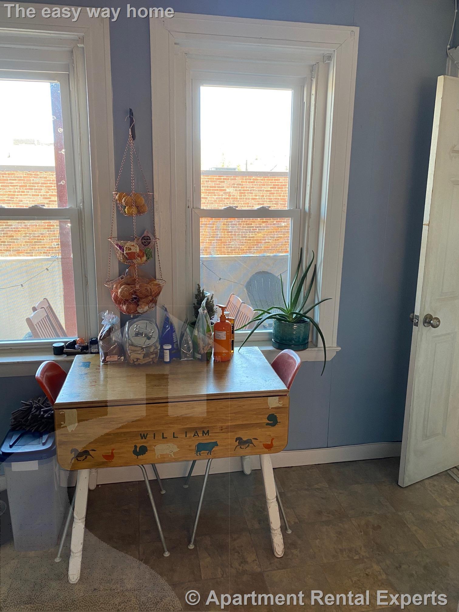 493 Broadway, Magoun Square