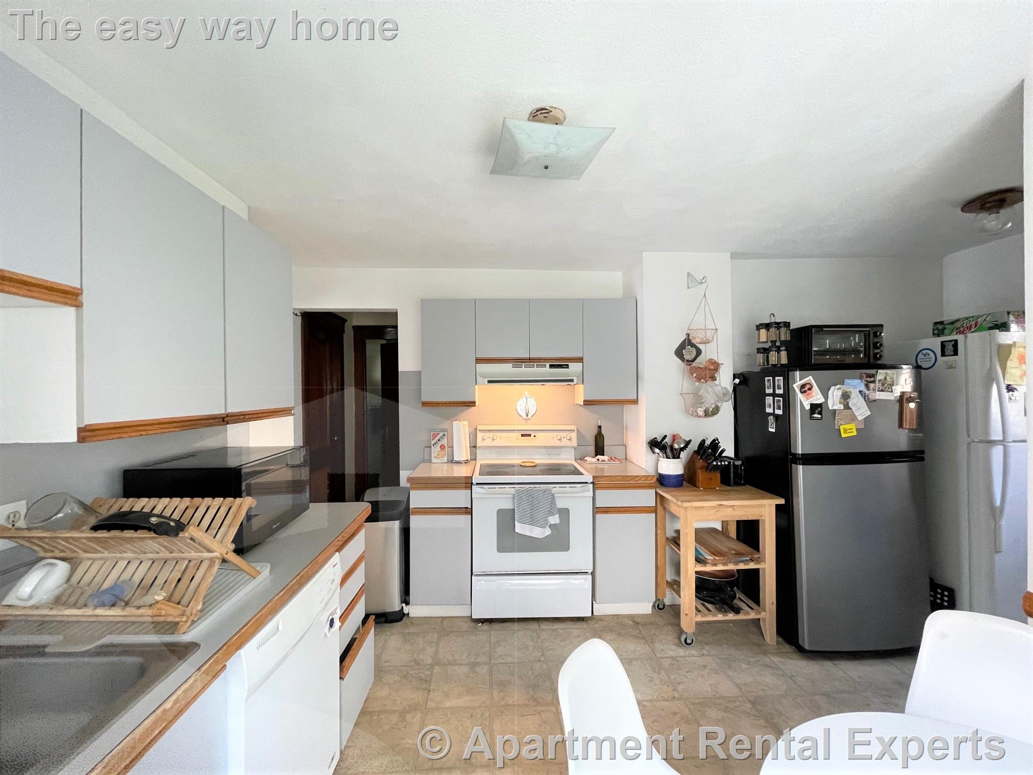 43 Whitman St, Davis Square