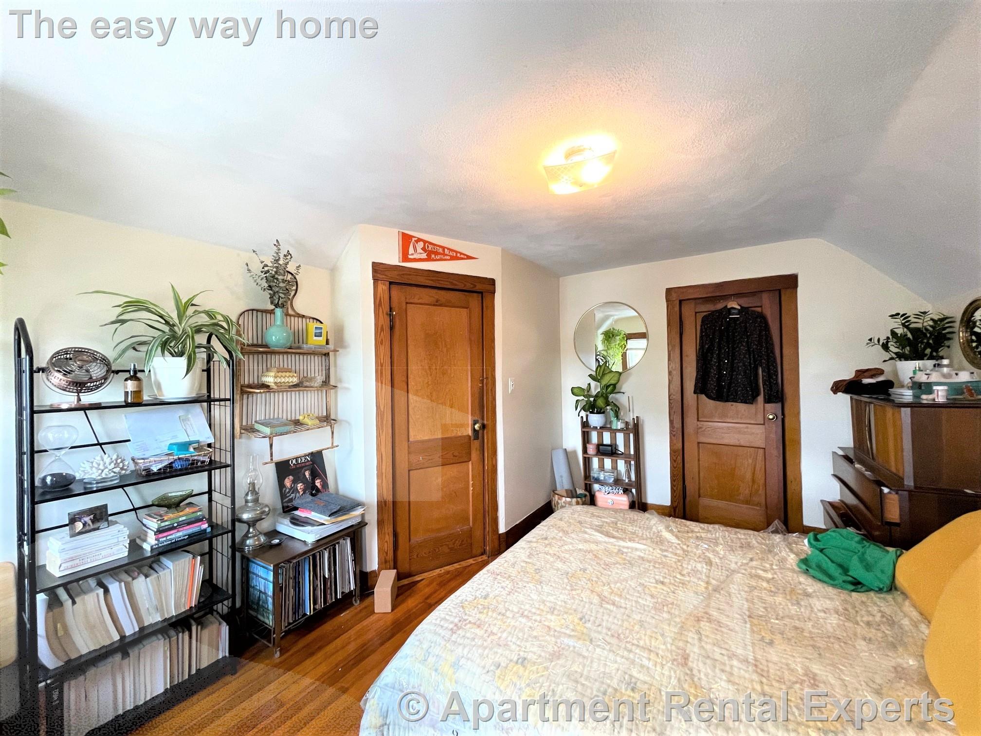 43 Whitman St, Davis Square