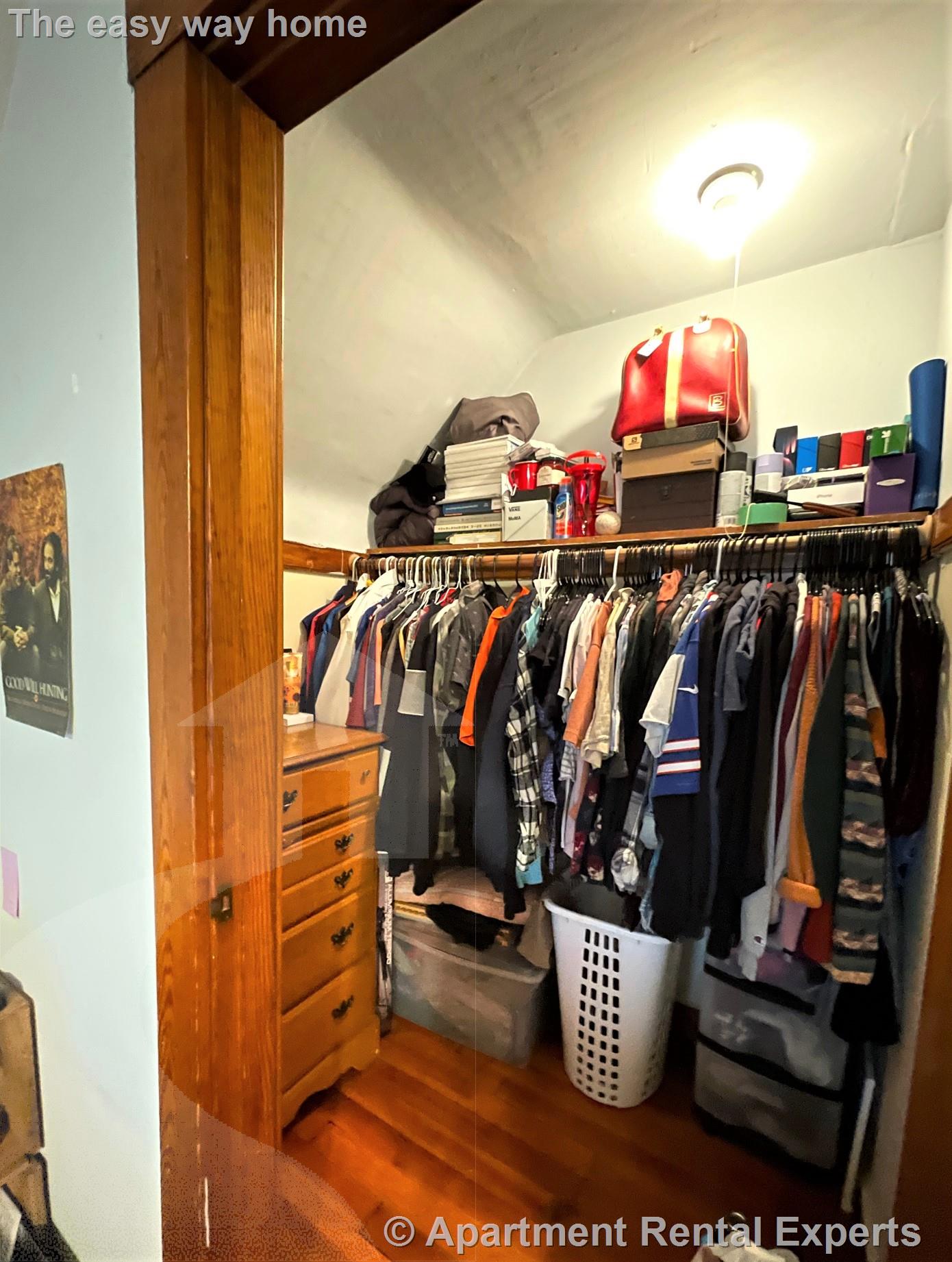 43 Whitman St, Davis Square