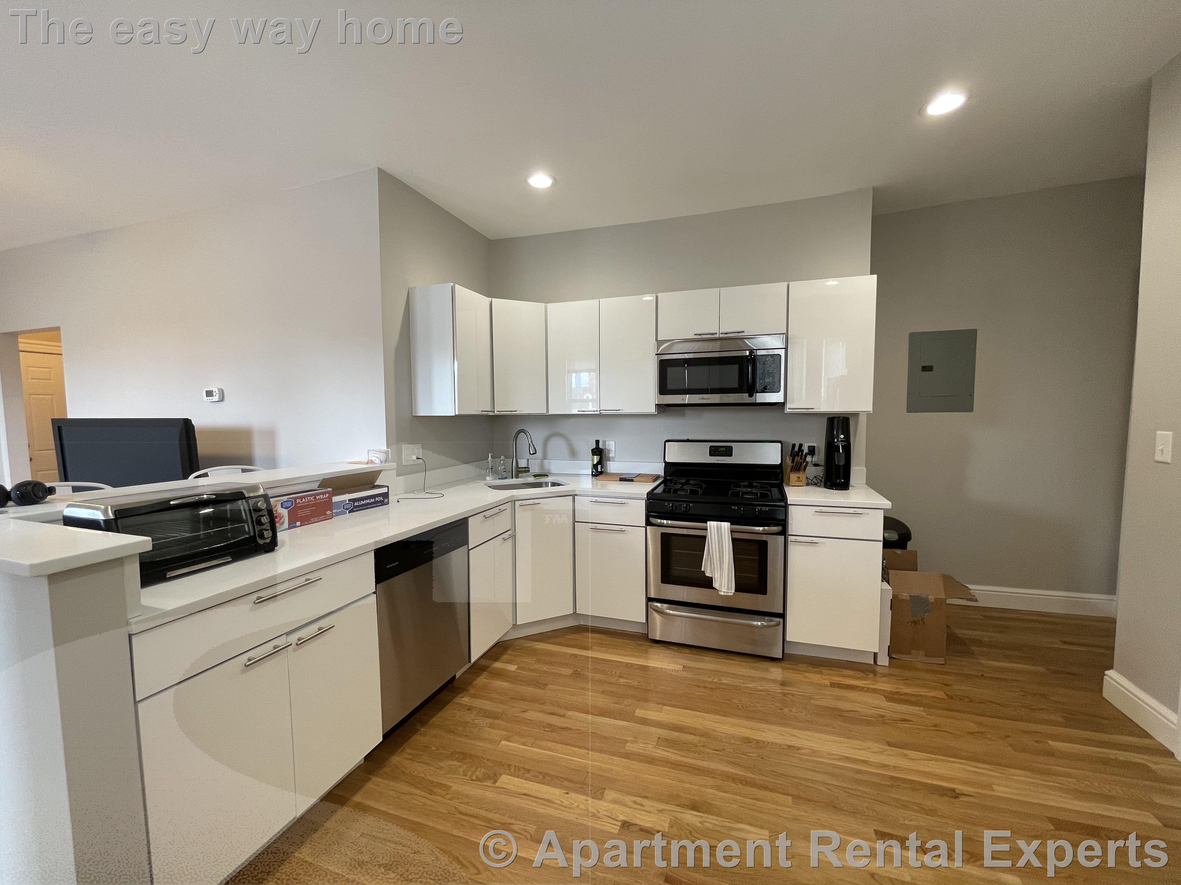 167 Hampshire, Central Square