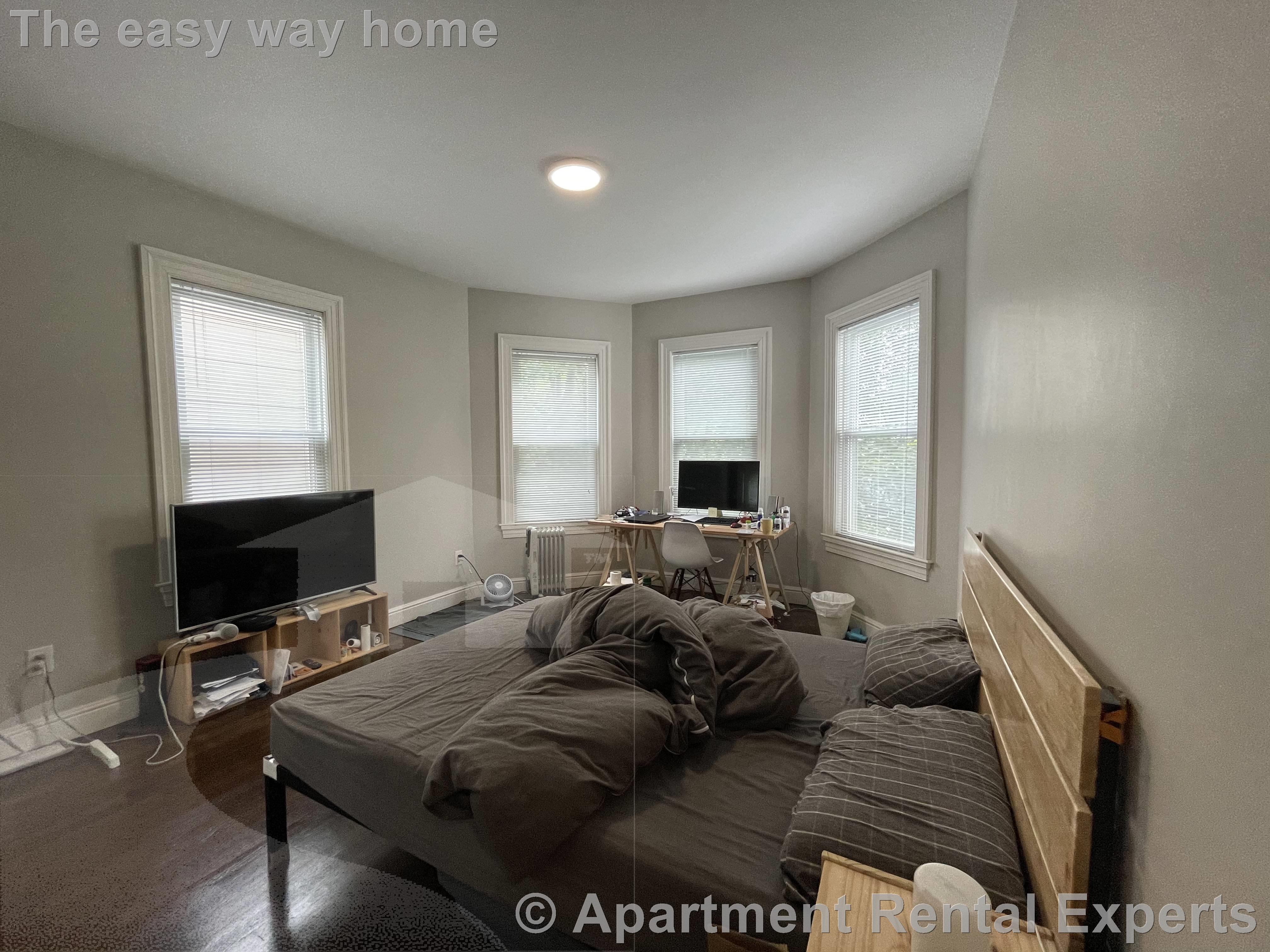 167 Hampshire, Central Square