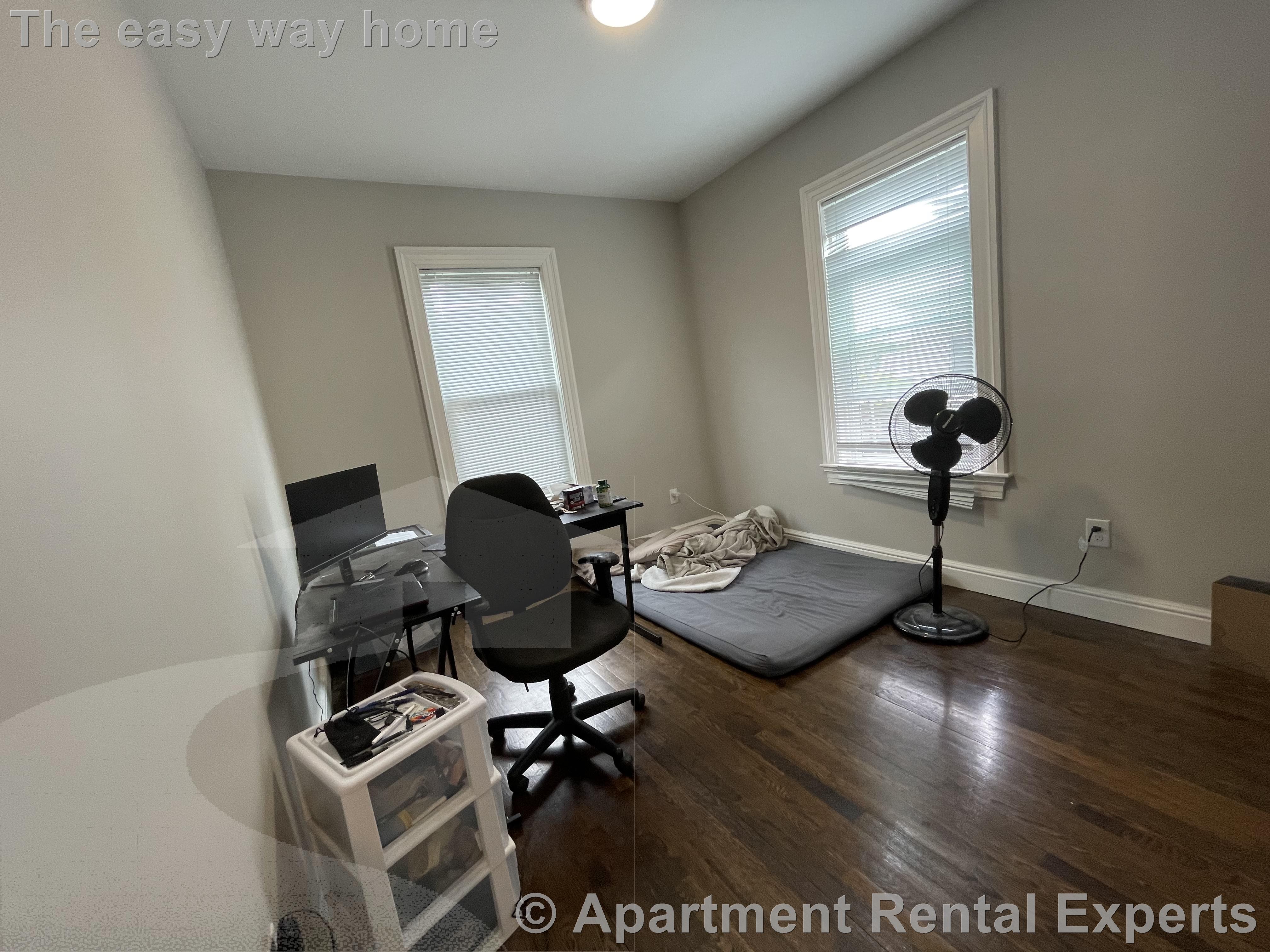 167 Hampshire, Central Square