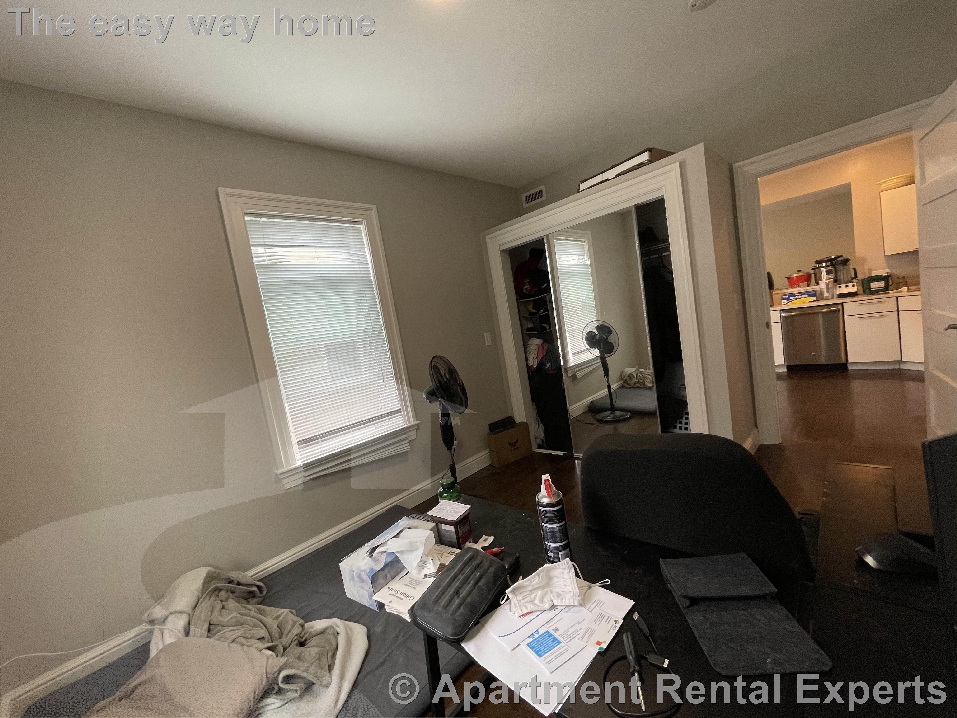 167 Hampshire, Central Square