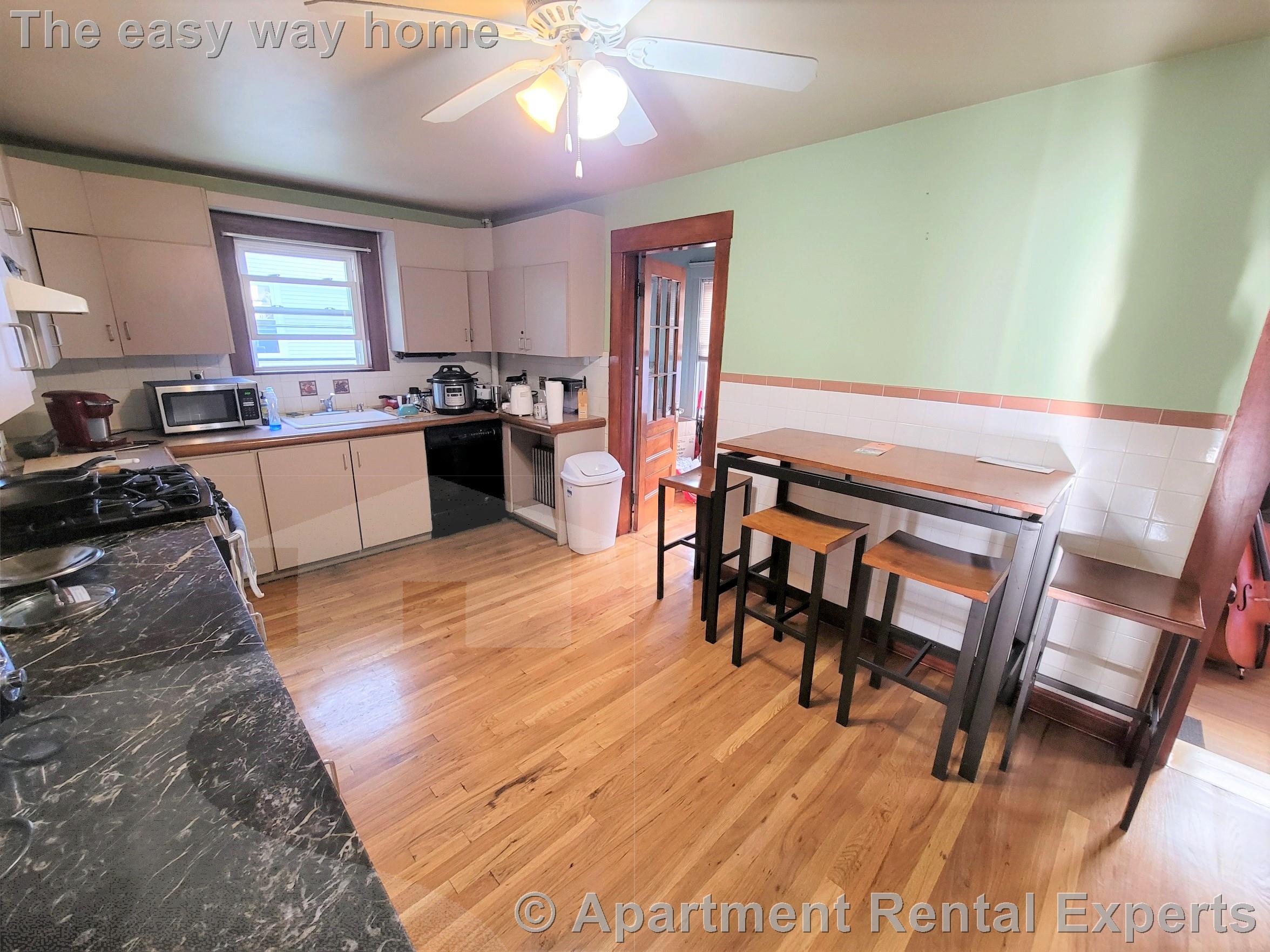 9 Spring St, Porter Square