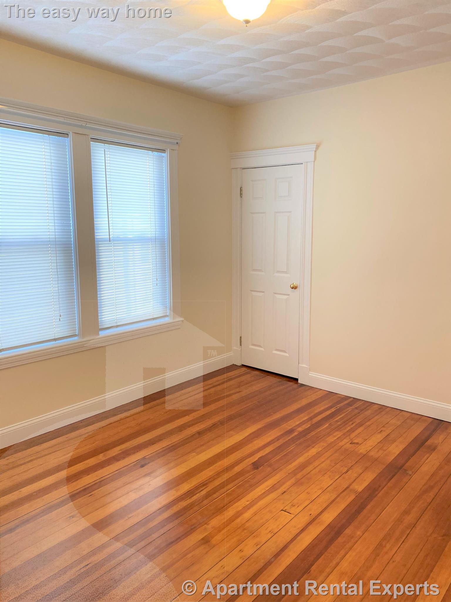 188 Harvard St, Tufts