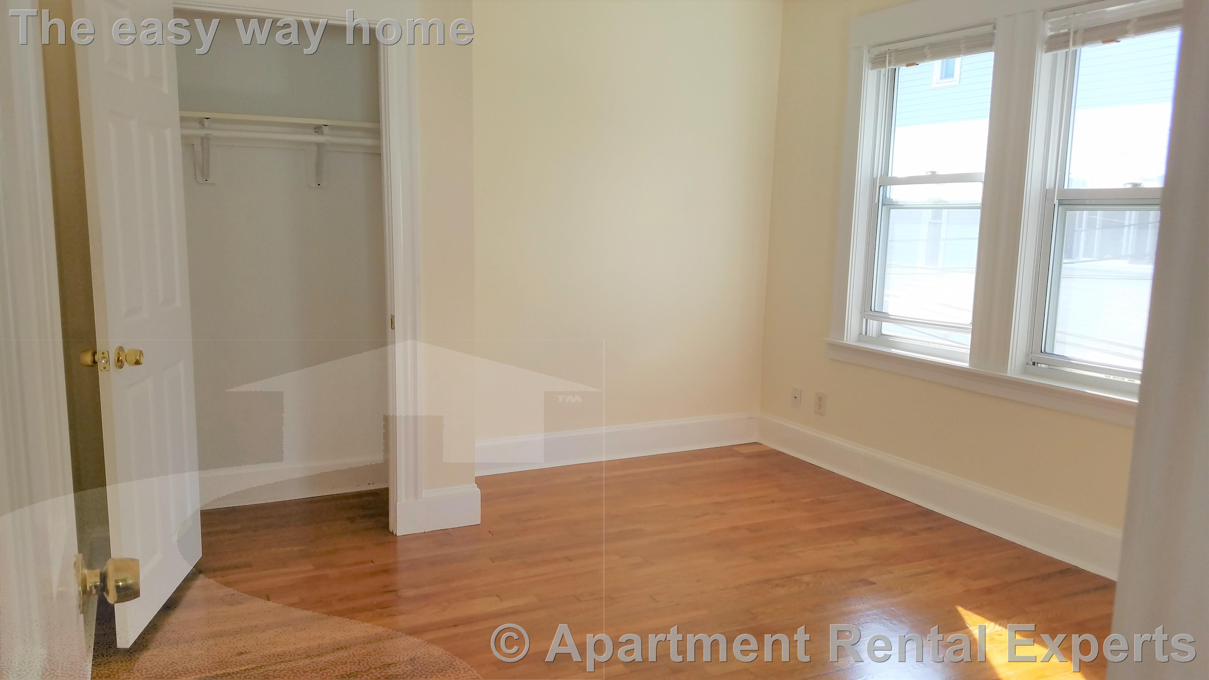 119 Albion St, Davis Square