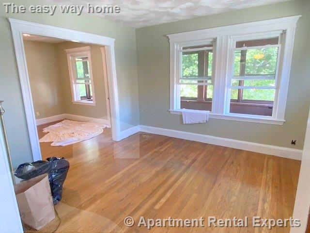 122 First St, Wellington