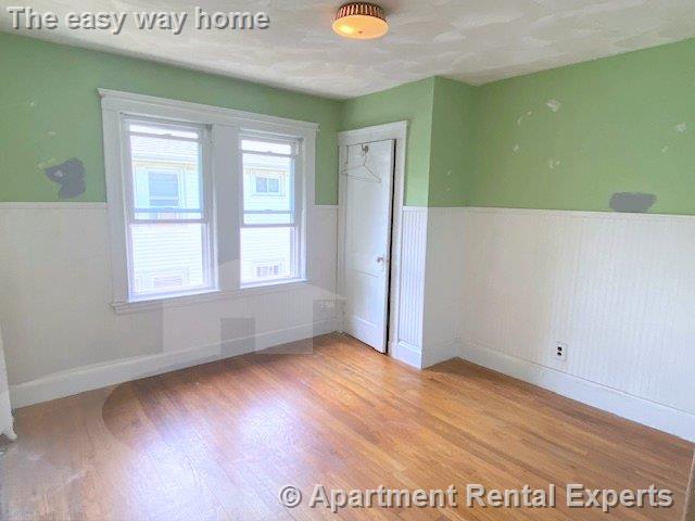 122 First St, Wellington