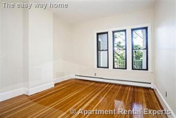 15 Trowbridge St, Harvard Square