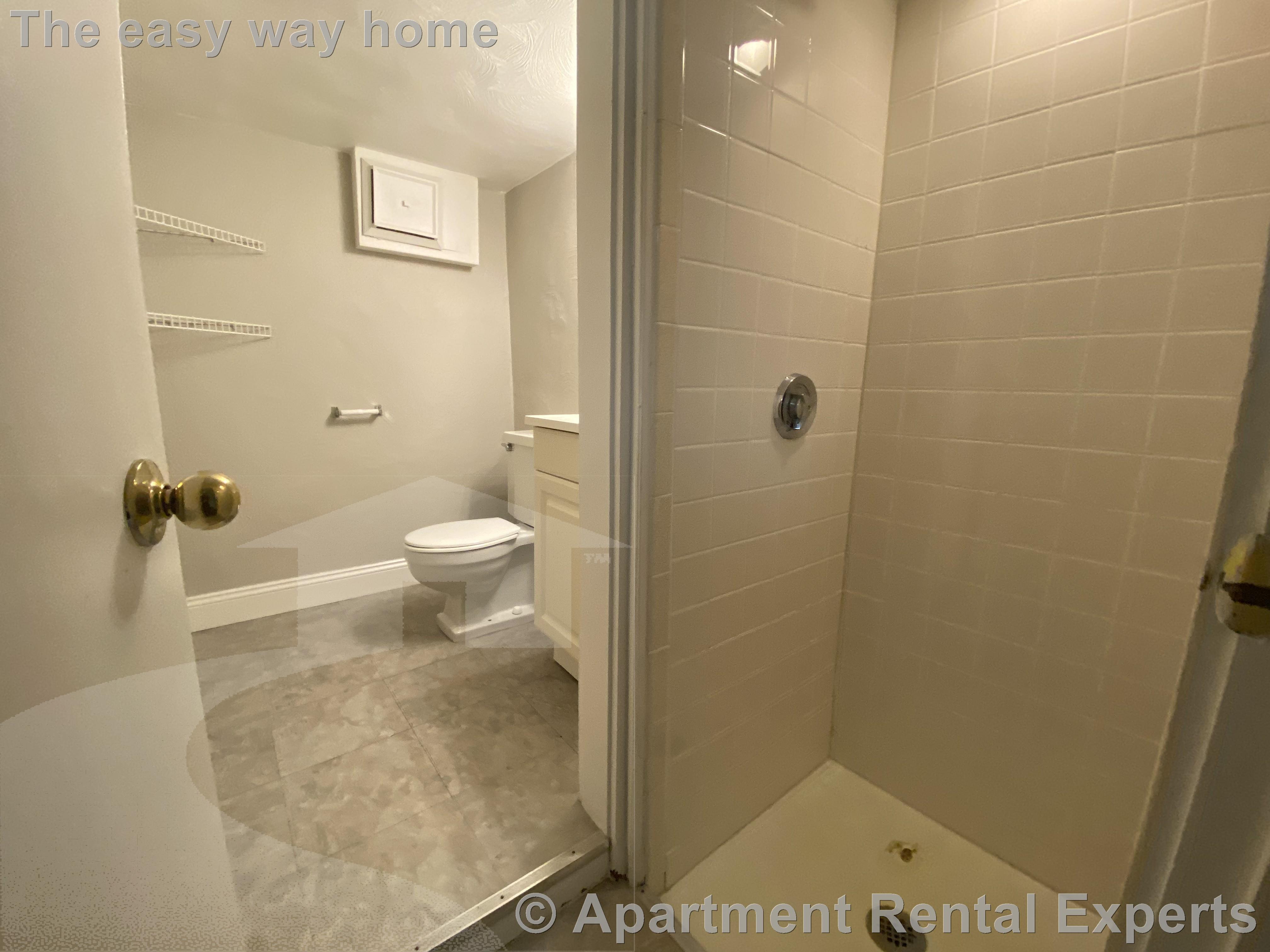 216 Banks St, Riverside