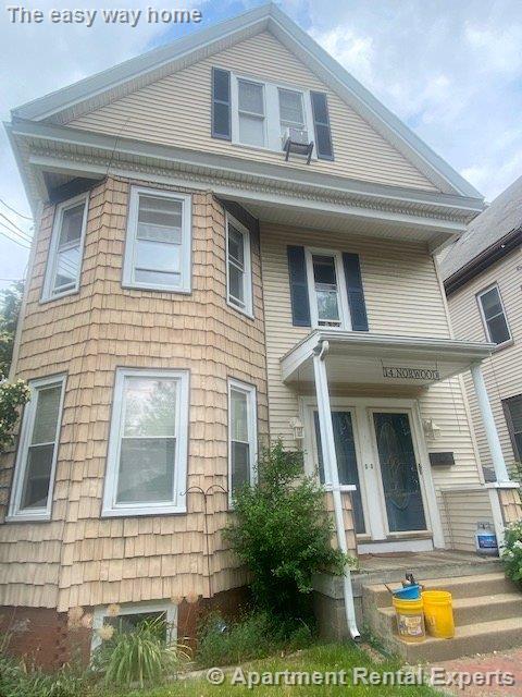 14 Norwood Ave, Magoun Square