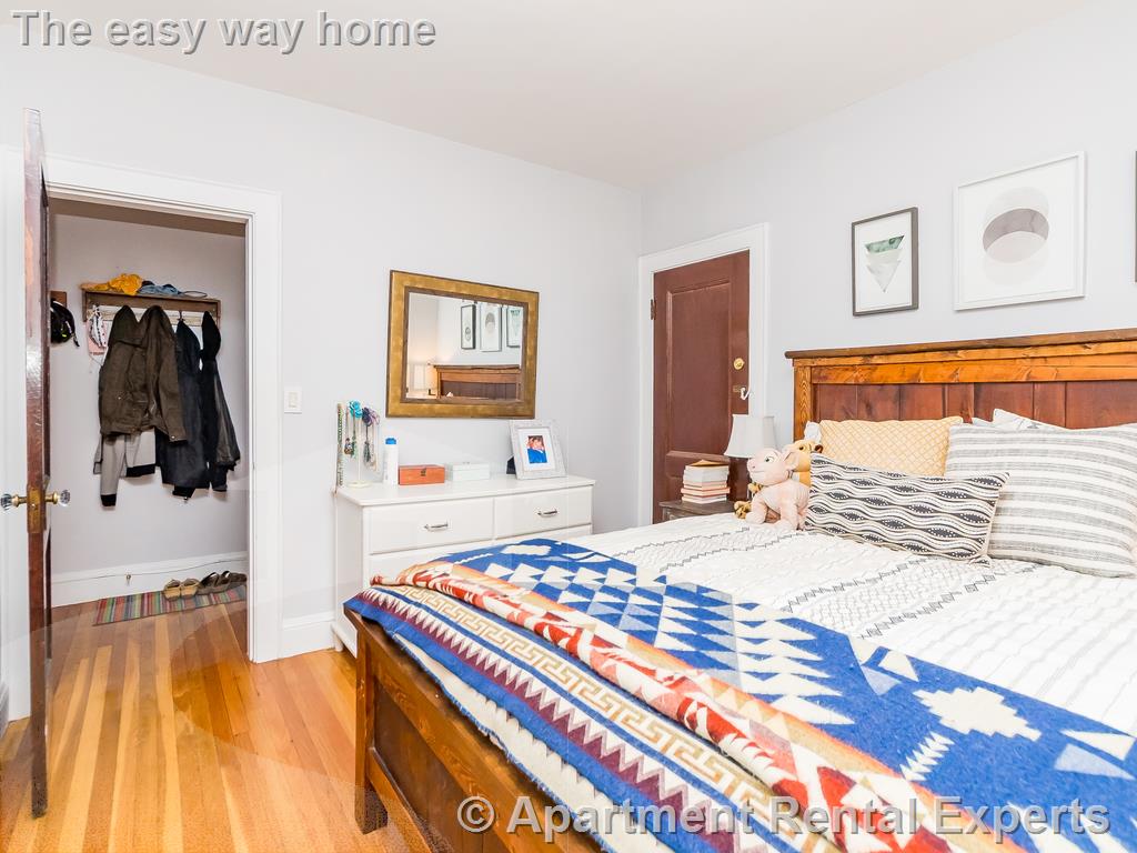 285 Harvard St, Central Square