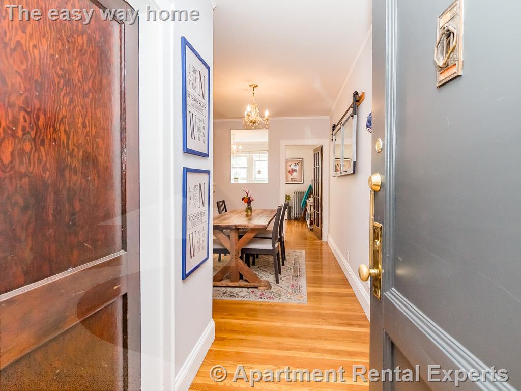 285 Harvard St, Central Square